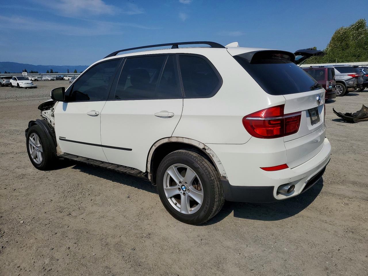 2012 Bmw X5 Xdrive35d Белый vin: 5UXZW0C59CL673867