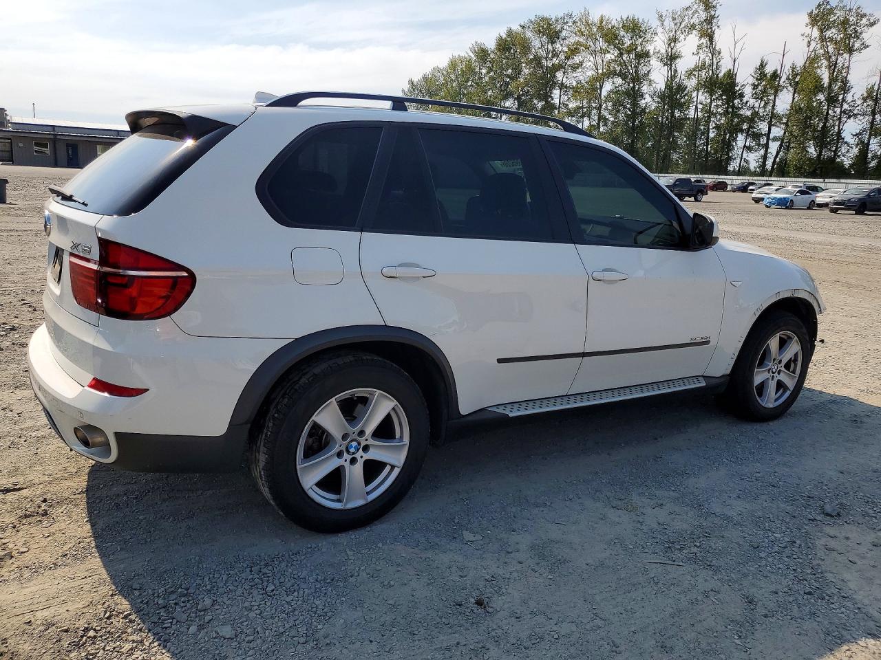 2012 Bmw X5 Xdrive35d Белый vin: 5UXZW0C59CL673867