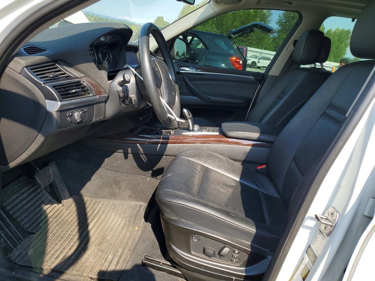 2012 Bmw X5 Xdrive35d Белый vin: 5UXZW0C59CL673867