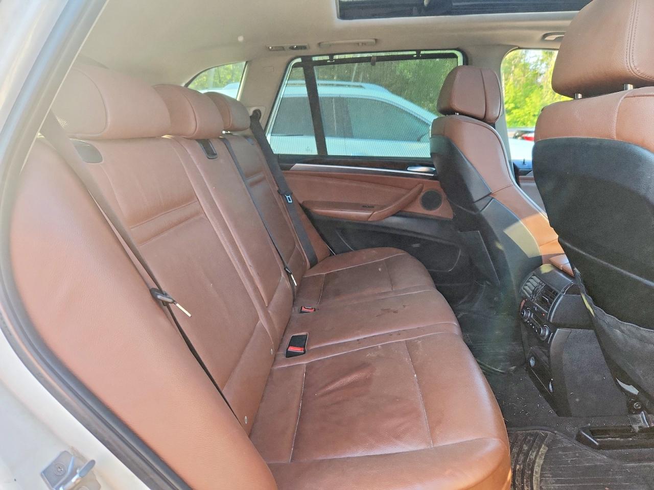 2011 Bmw X5 Xdrive35d White vin: 5UXZW0C5XBL655540