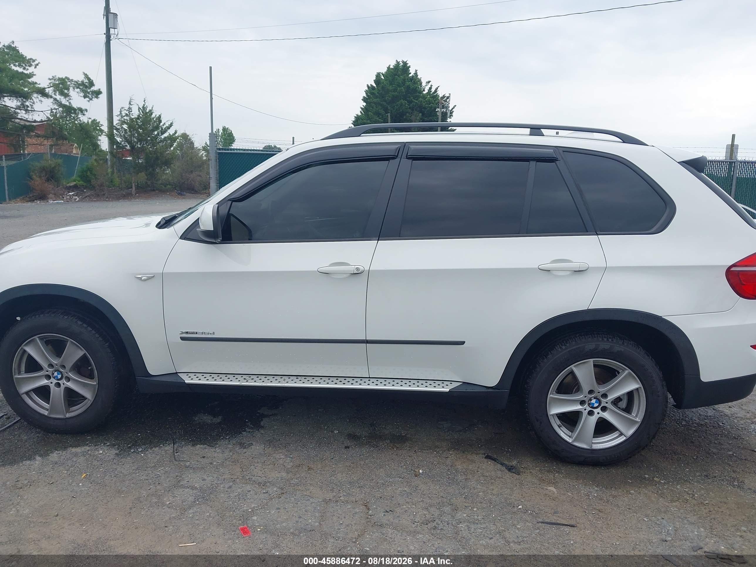 2012 Bmw X5 Xdrive35d White vin: 5UXZW0C5XCL672694