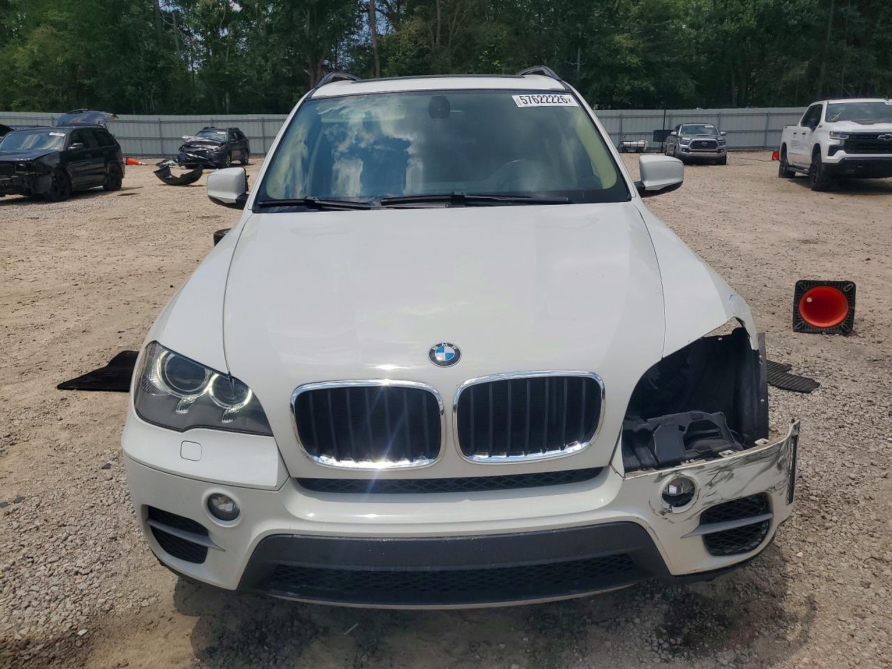 2013 Bmw X5 Xdrive35d White vin: 5UXZW0C5XD0B90295