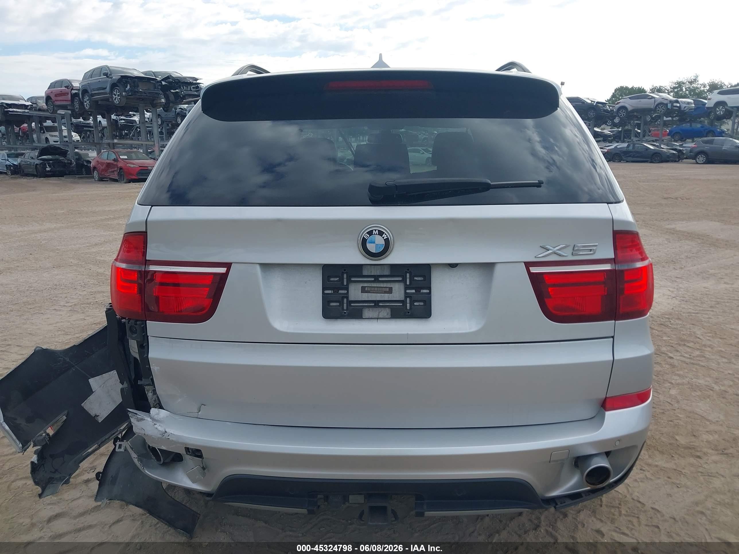 2013 Bmw X5 Xdrive35d Silver vin: 5UXZW0C5XD0B96100