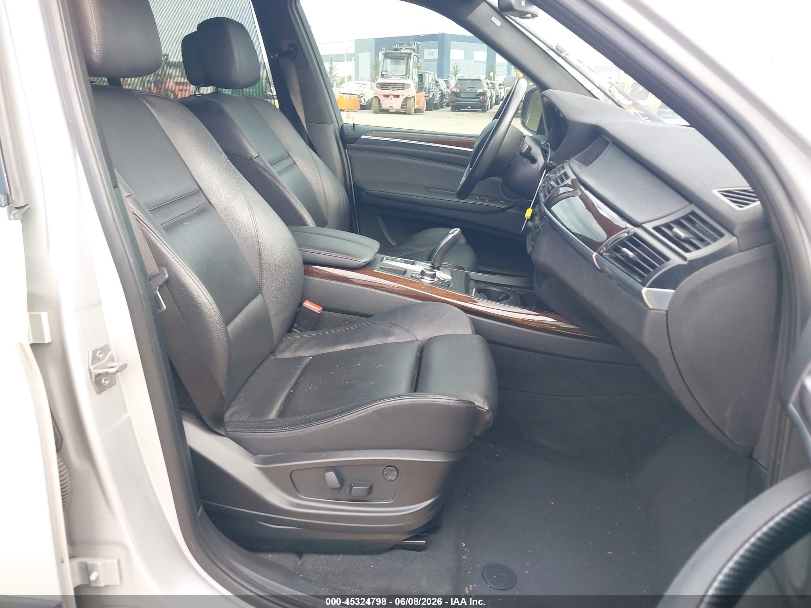 2013 Bmw X5 Xdrive35d Silver vin: 5UXZW0C5XD0B96100