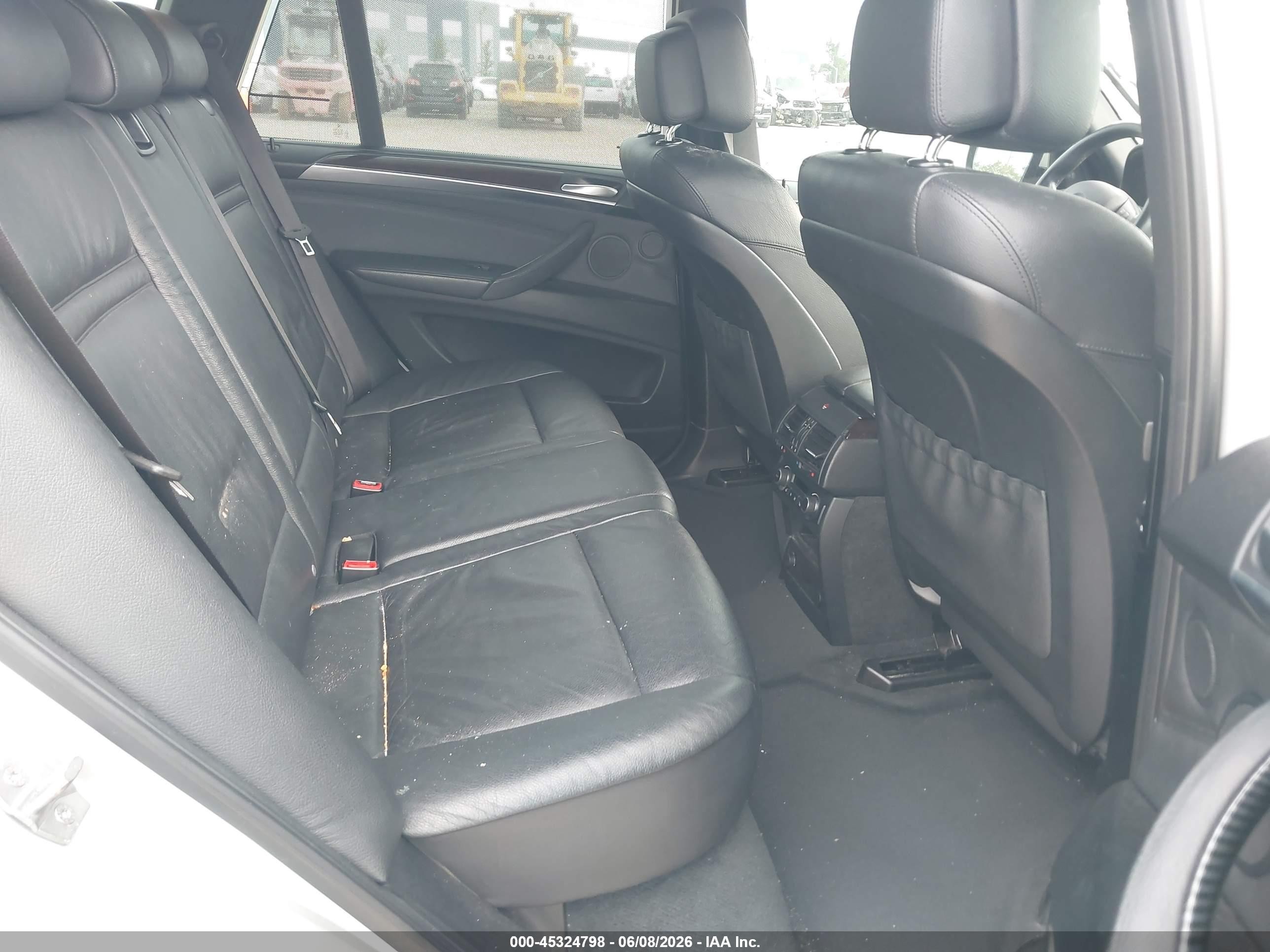 2013 Bmw X5 Xdrive35d Silver vin: 5UXZW0C5XD0B96100