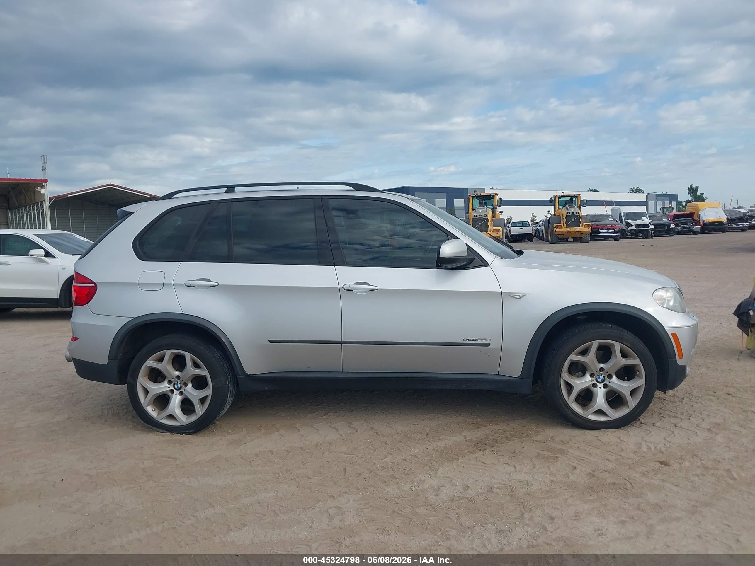 2013 Bmw X5 Xdrive35d Silver vin: 5UXZW0C5XD0B96100