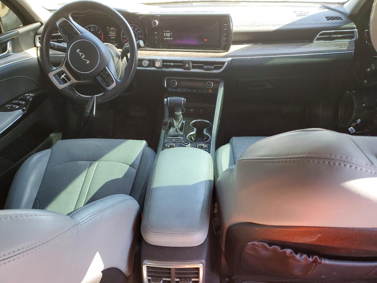 2022 Kia K5 Ex Black vin: 5XXG34J27NG095725