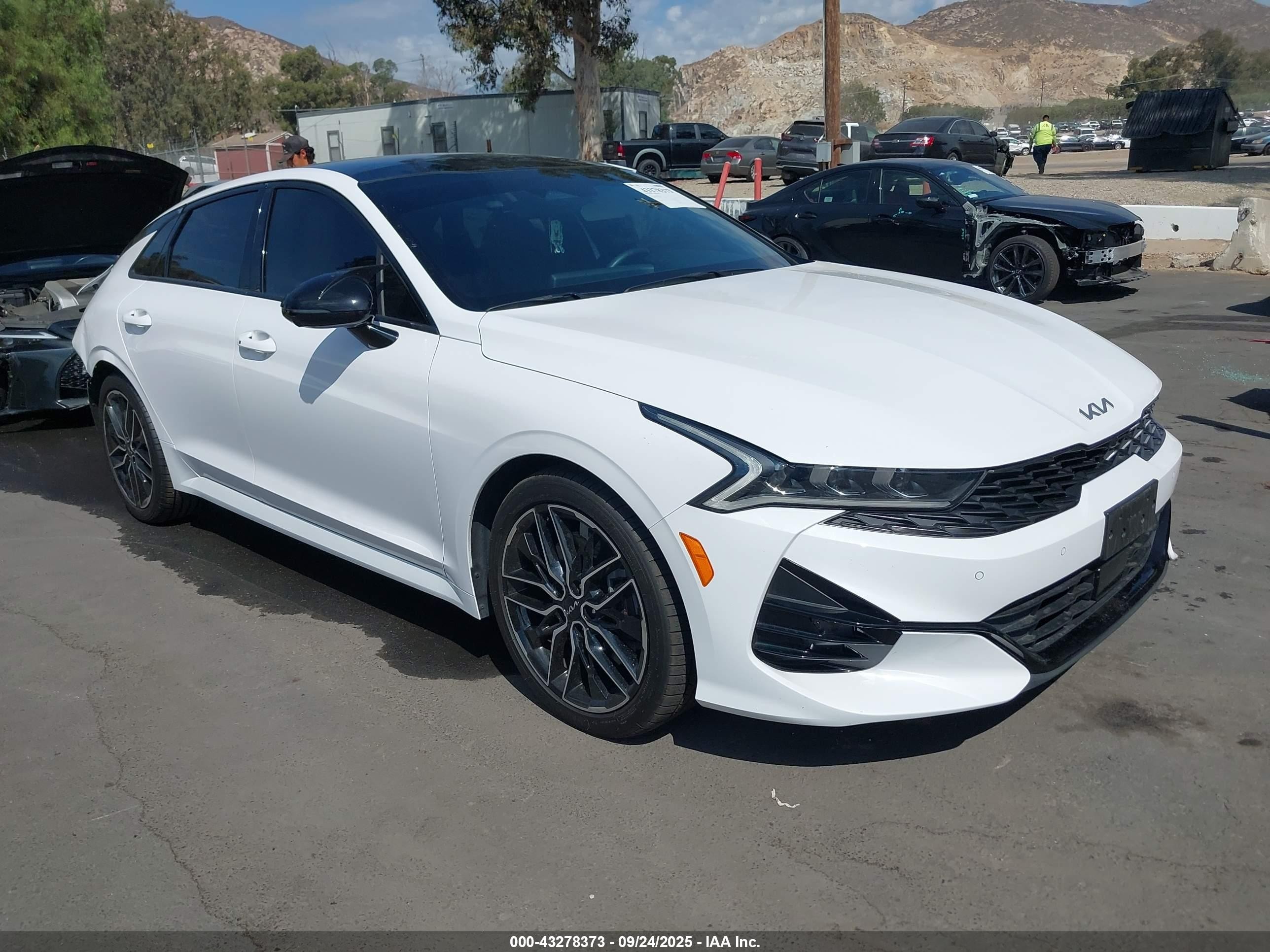 5XXG44J83RG250858