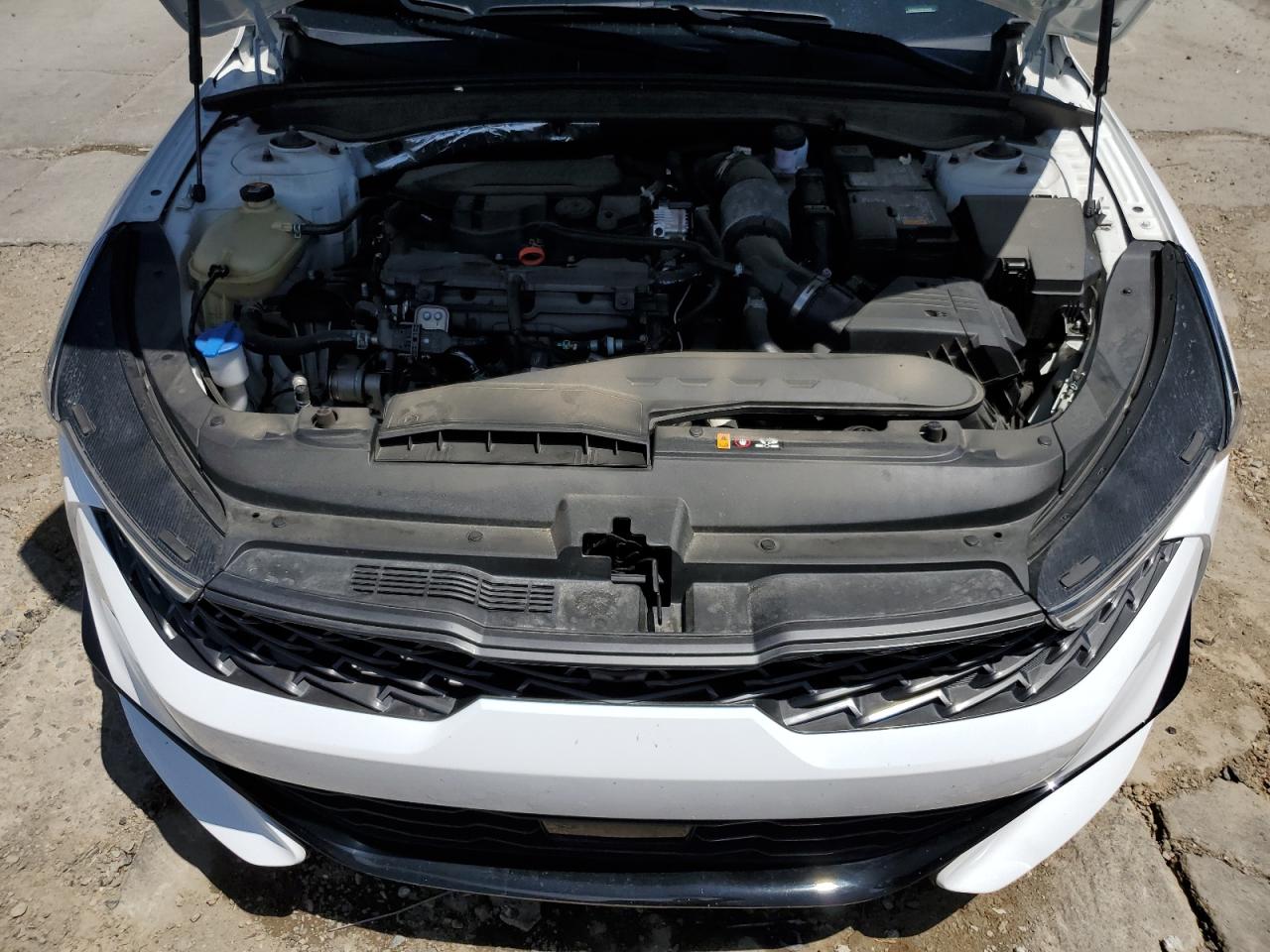 Price & History 2023 Kia K5 Gt Line 1.6l 4 vin: 5XXG64J21PG186225