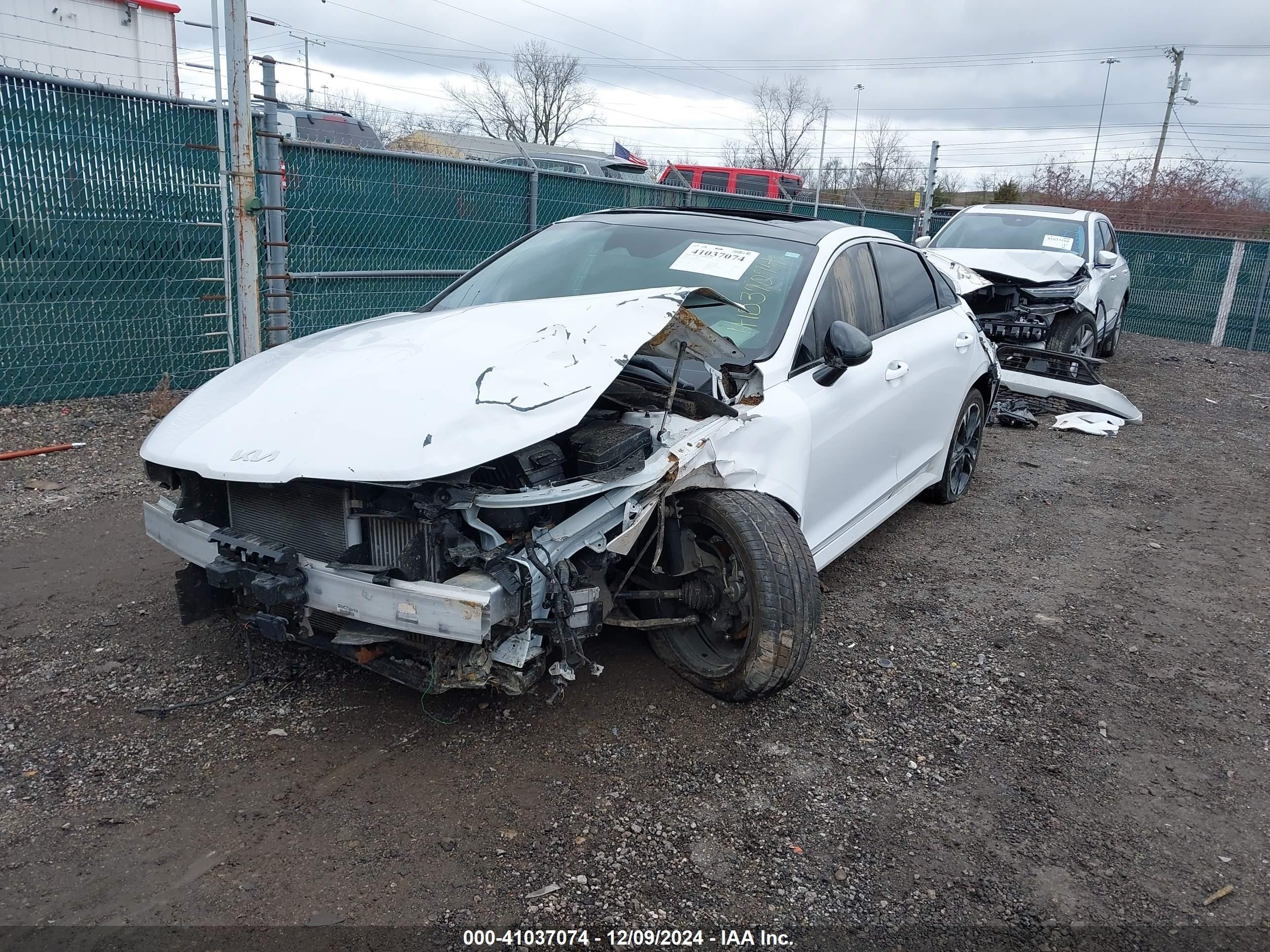 2024 Kia K5 Gt-line White vin: 5XXG64J22RG246290