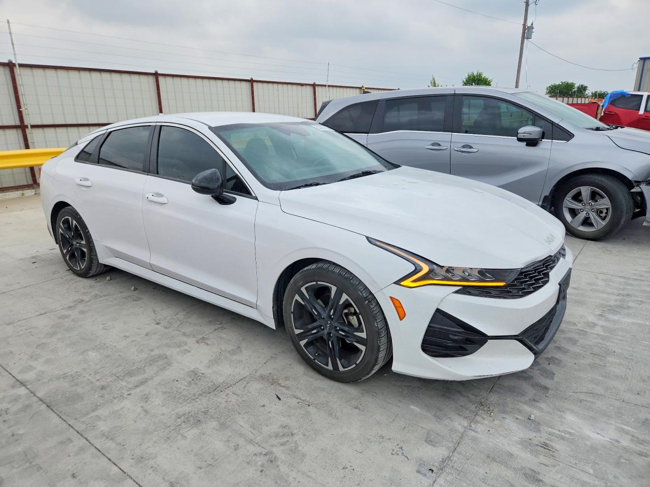 2022 Kia K5 Gt Line White vin: 5XXG64J27NG129119