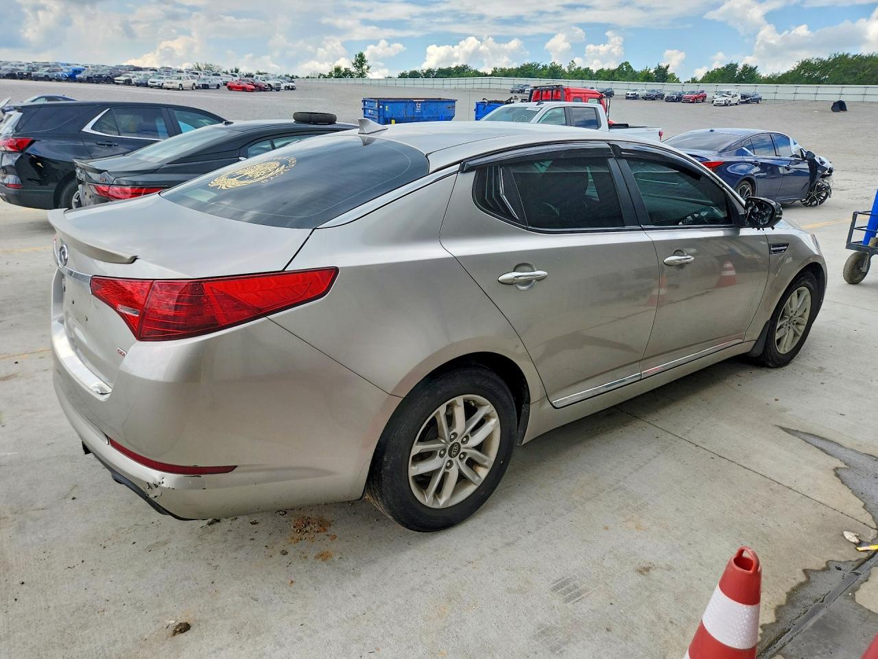 2013 Kia Optima Lx Silver vin: 5XXGM4A71DG191065