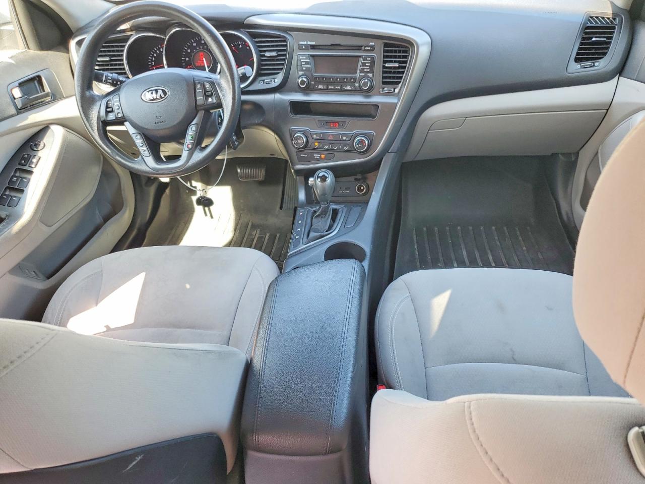 2013 Kia Optima Lx Silver vin: 5XXGM4A72DG129402