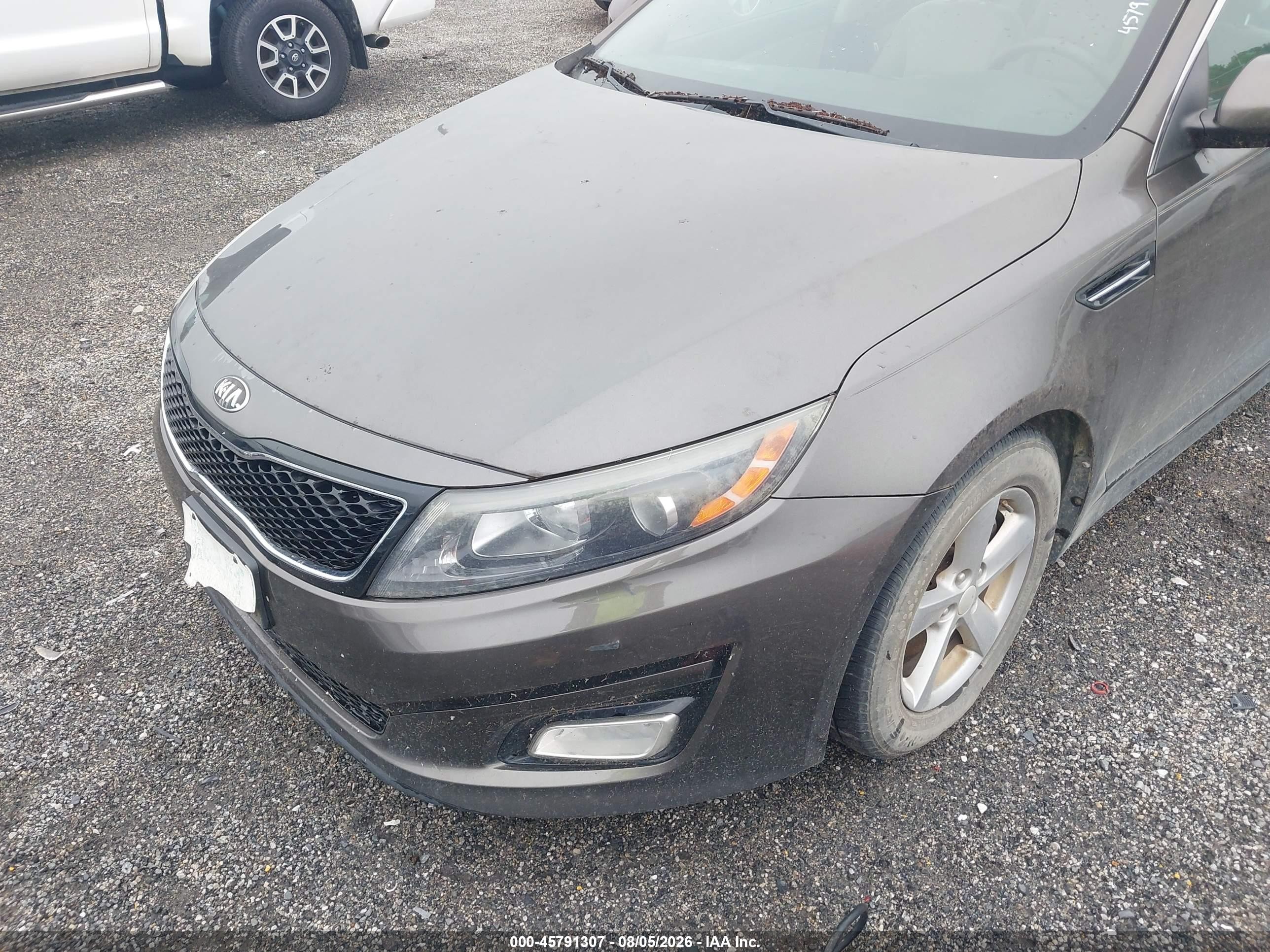 2015 Kia Optima Lx Brown vin: 5XXGM4A72FG354230