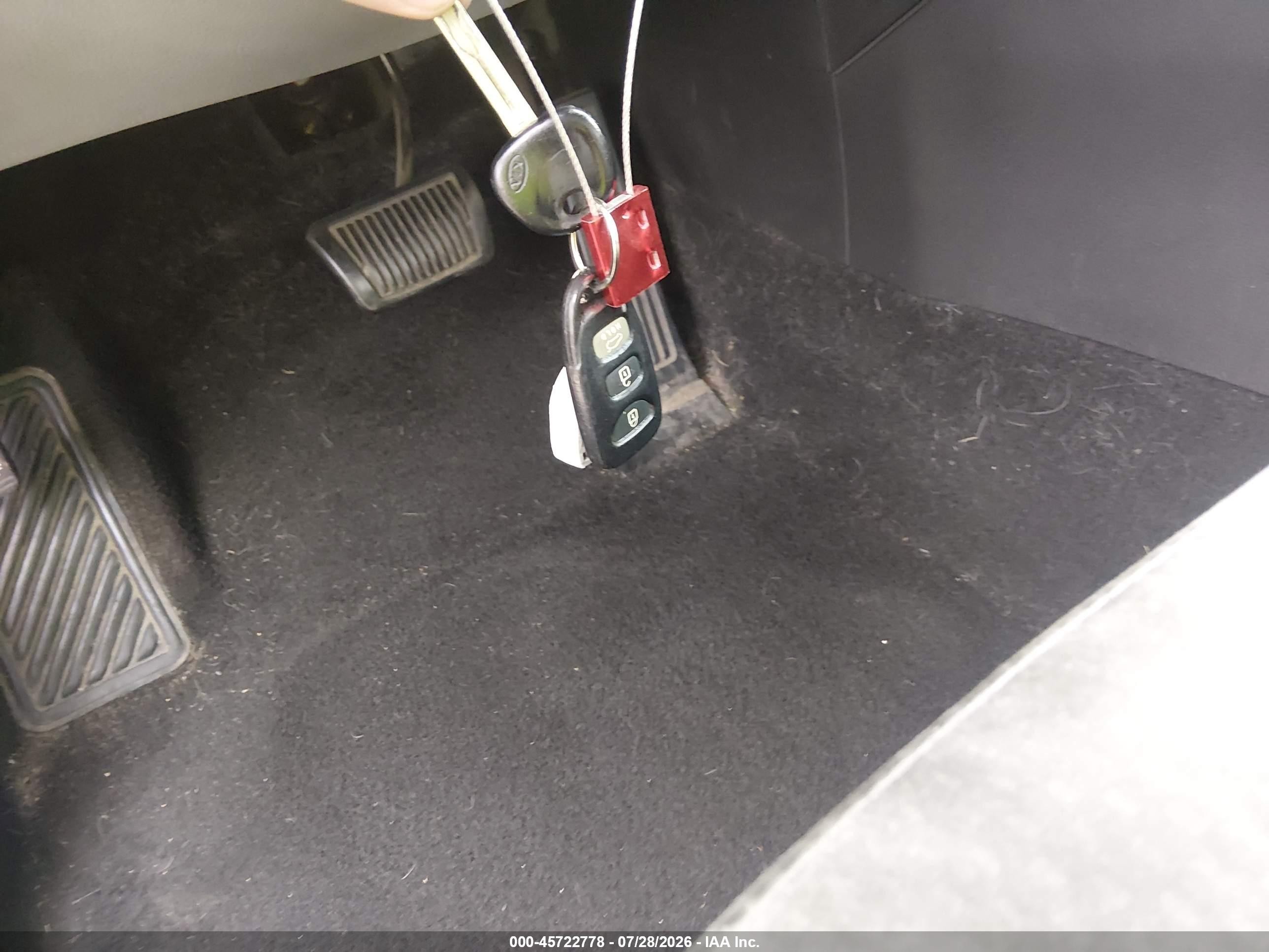 2013 Kia Optima Lx Серебряный vin: 5XXGM4A74DG090604