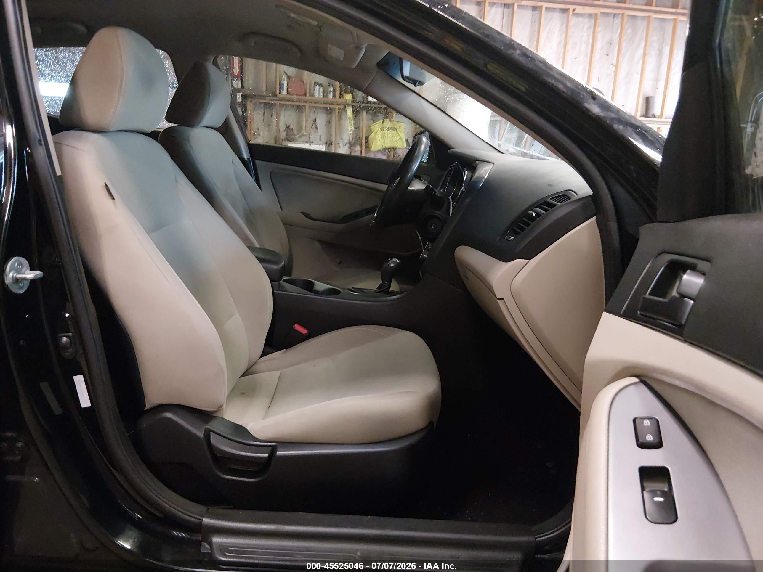 2013 Kia Optima Lx Черный vin: 5XXGM4A74DG169156