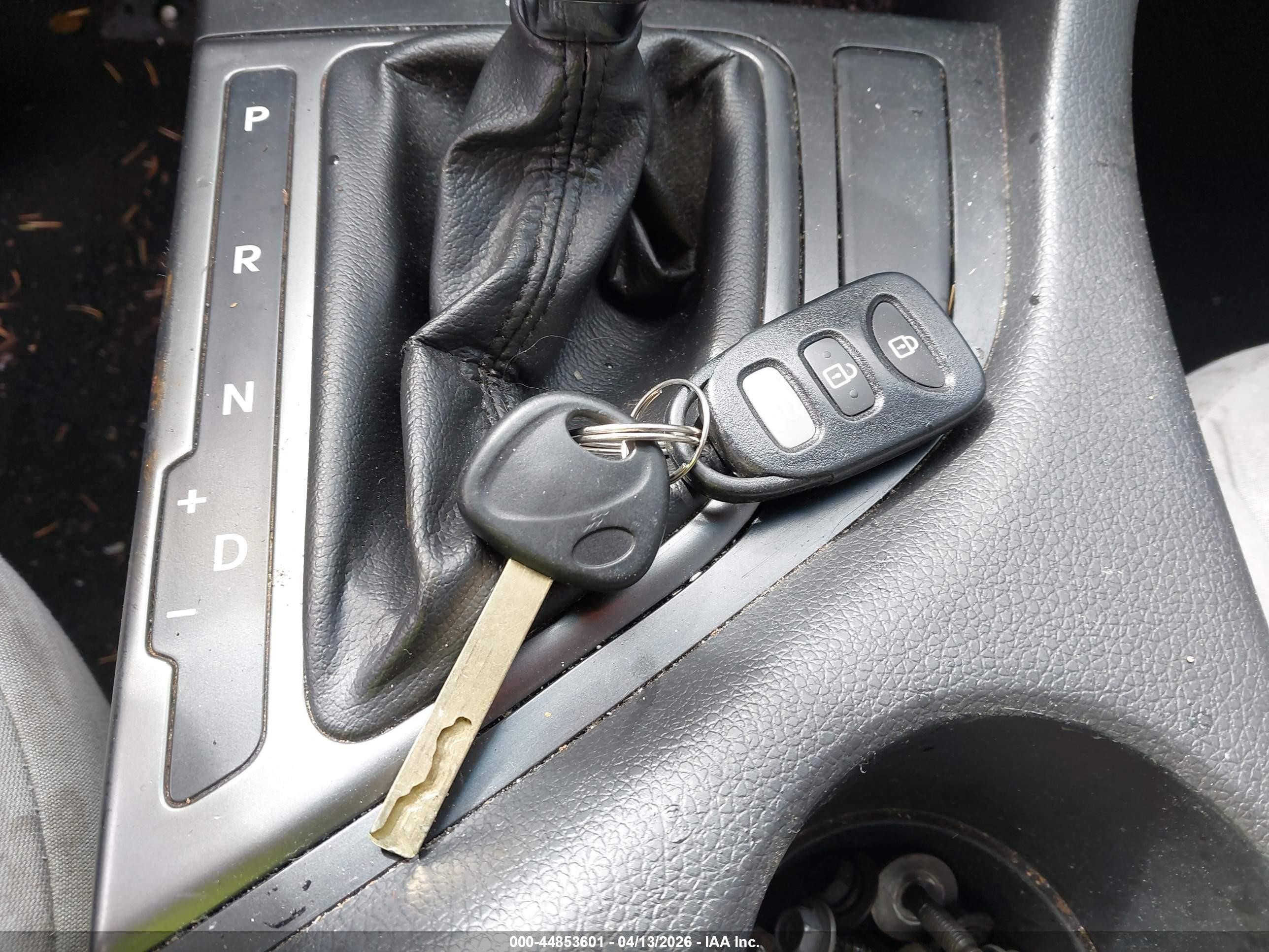 2012 Kia Optima Lx Silver vin: 5XXGM4A75CG024125