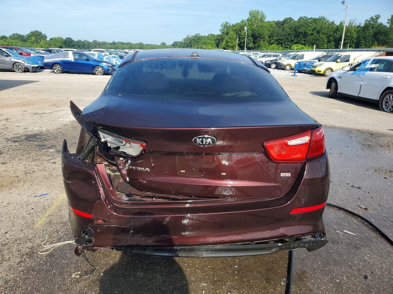 2015 Kia Optima Lx Burgundy vin: 5XXGM4A75FG416669