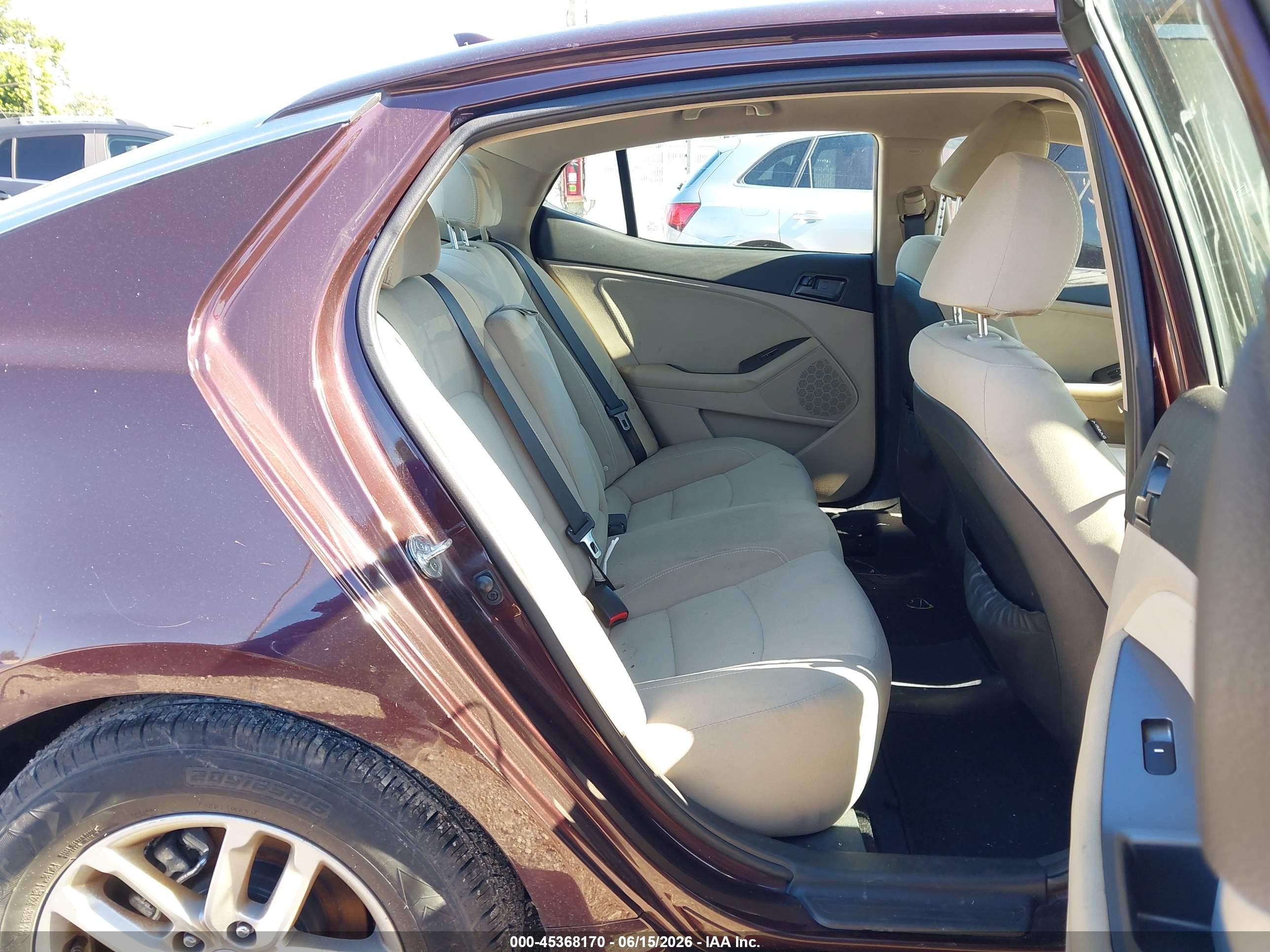 2013 Kia Optima Lx Burgundy vin: 5XXGM4A76DG133291