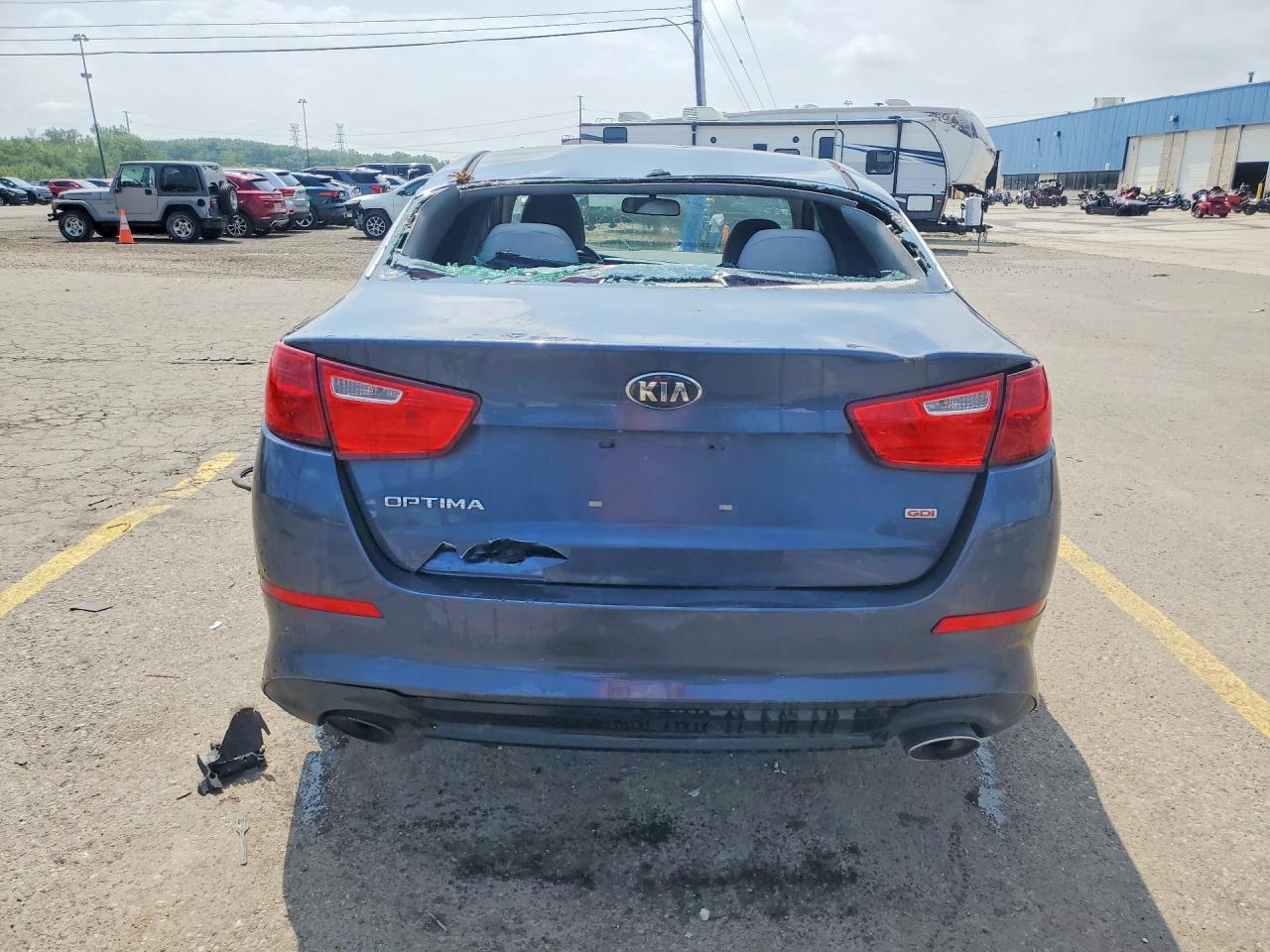 2015 Kia Optima Lx Синий vin: 5XXGM4A76FG373587