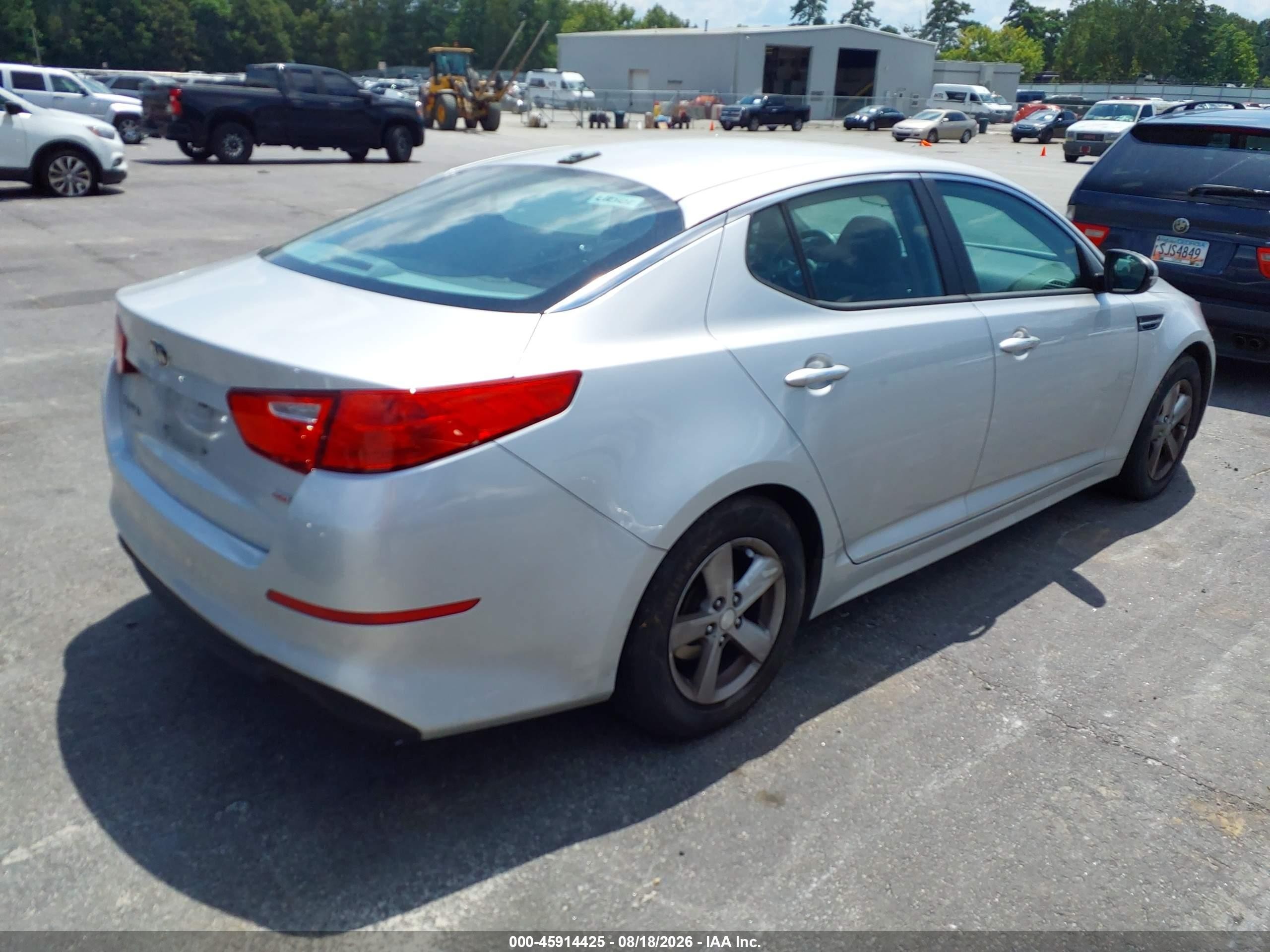 2015 Kia Optima Lx Silver vin: 5XXGM4A76FG397680