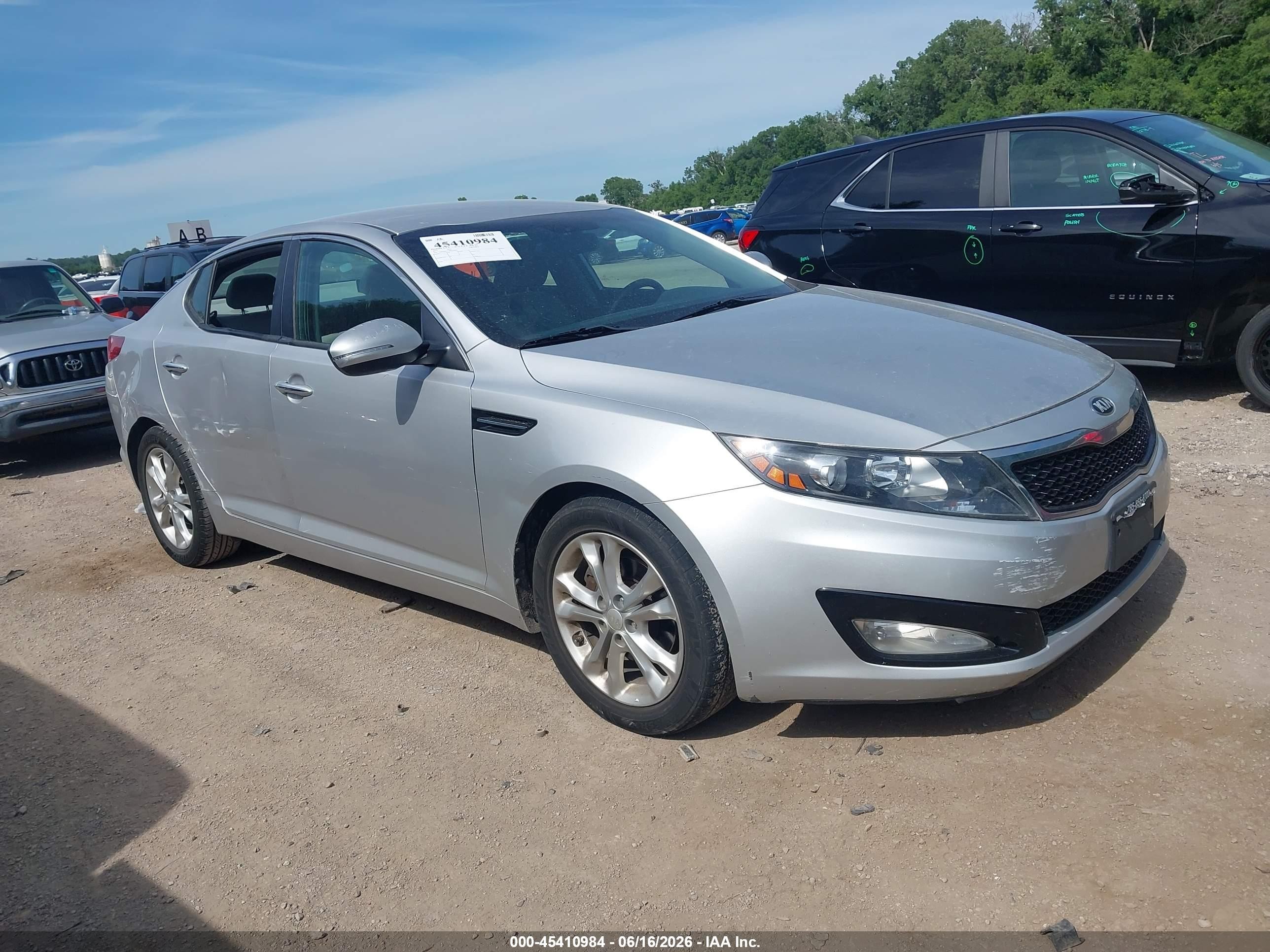 2013 Kia Optima Lx Silver vin: 5XXGM4A77DG190857