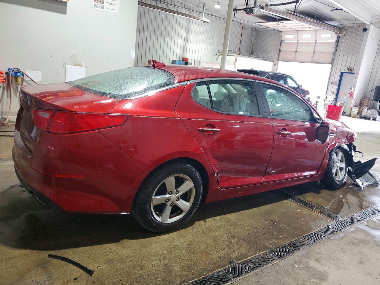 2014 Kia Optima Lx Red vin: 5XXGM4A77EG298820