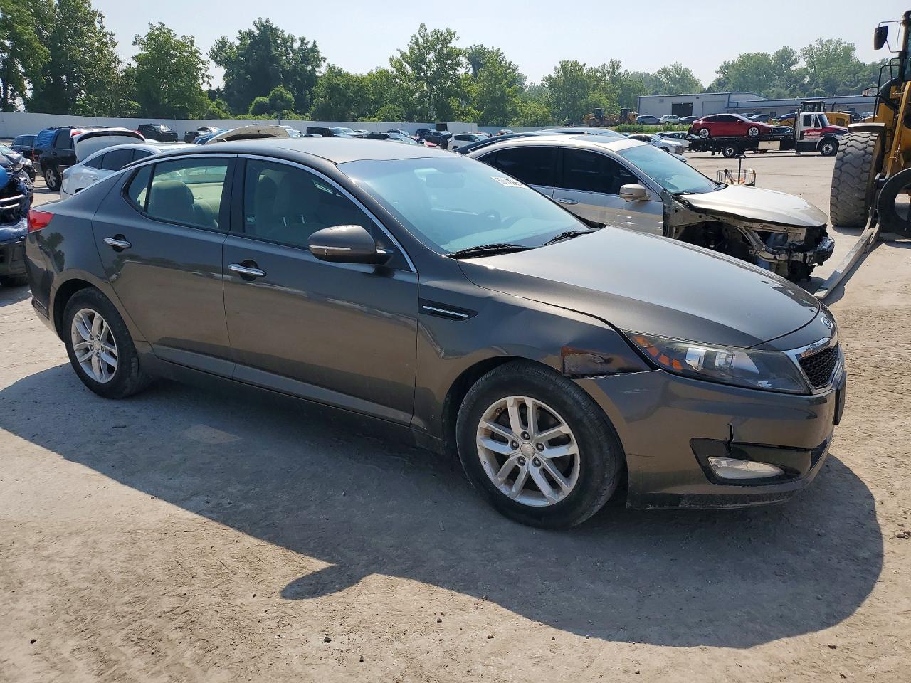 2012 Kia Optima Lx Silver vin: 5XXGM4A78CG032168
