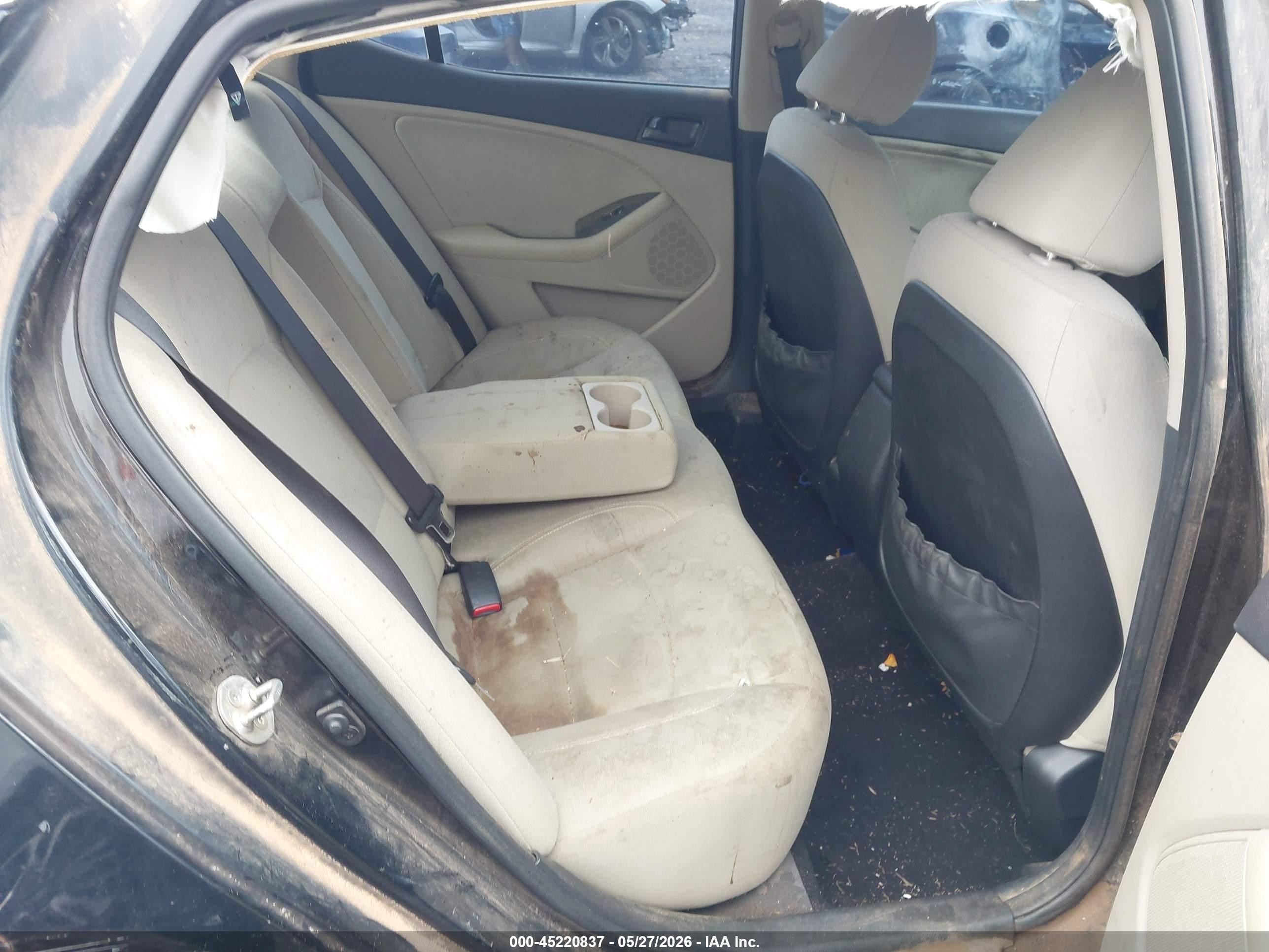 2012 Kia Optima Lx Черный vin: 5XXGM4A78CG047270