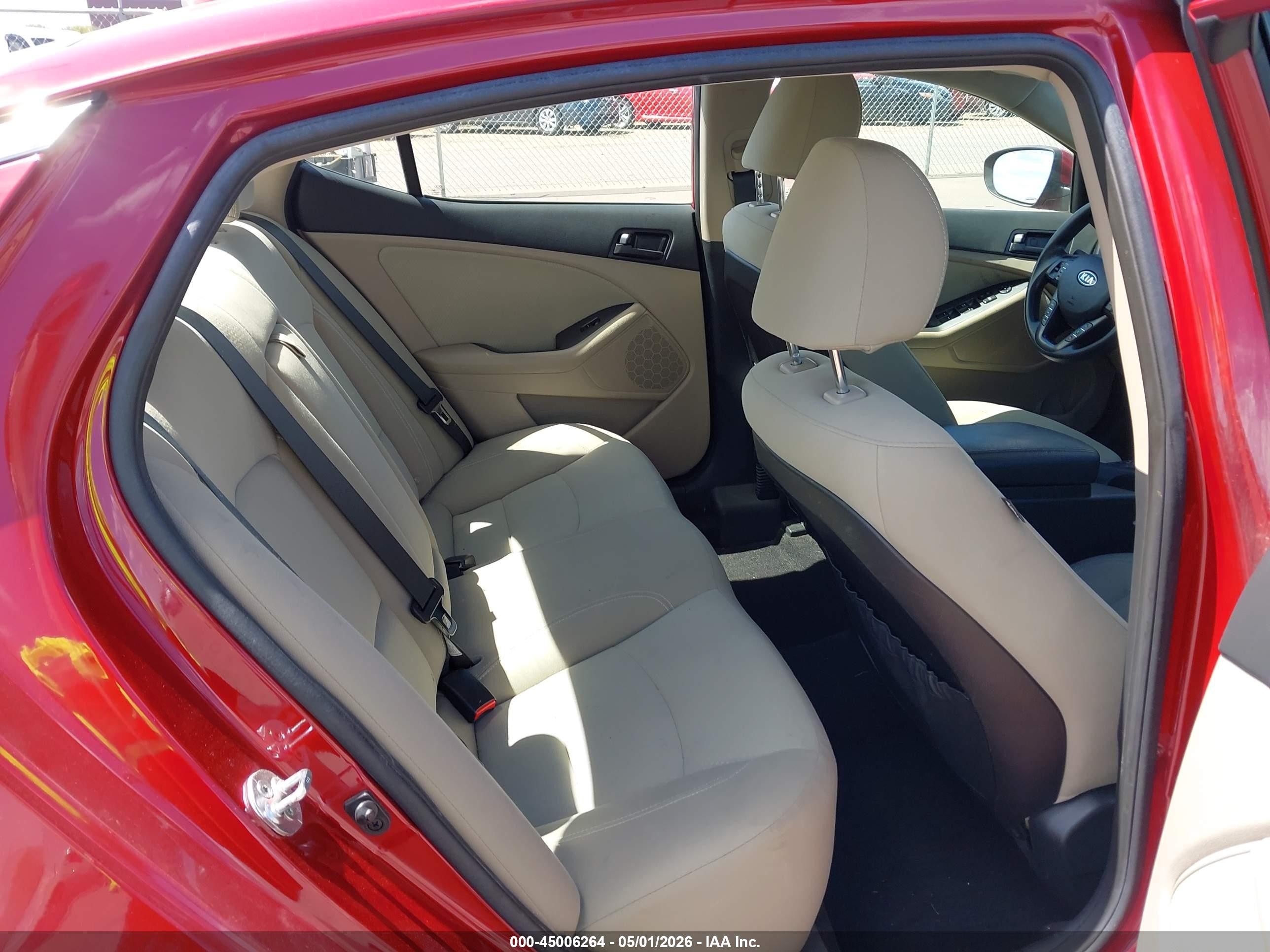 2012 Kia Optima Lx Red vin: 5XXGM4A78CG073965