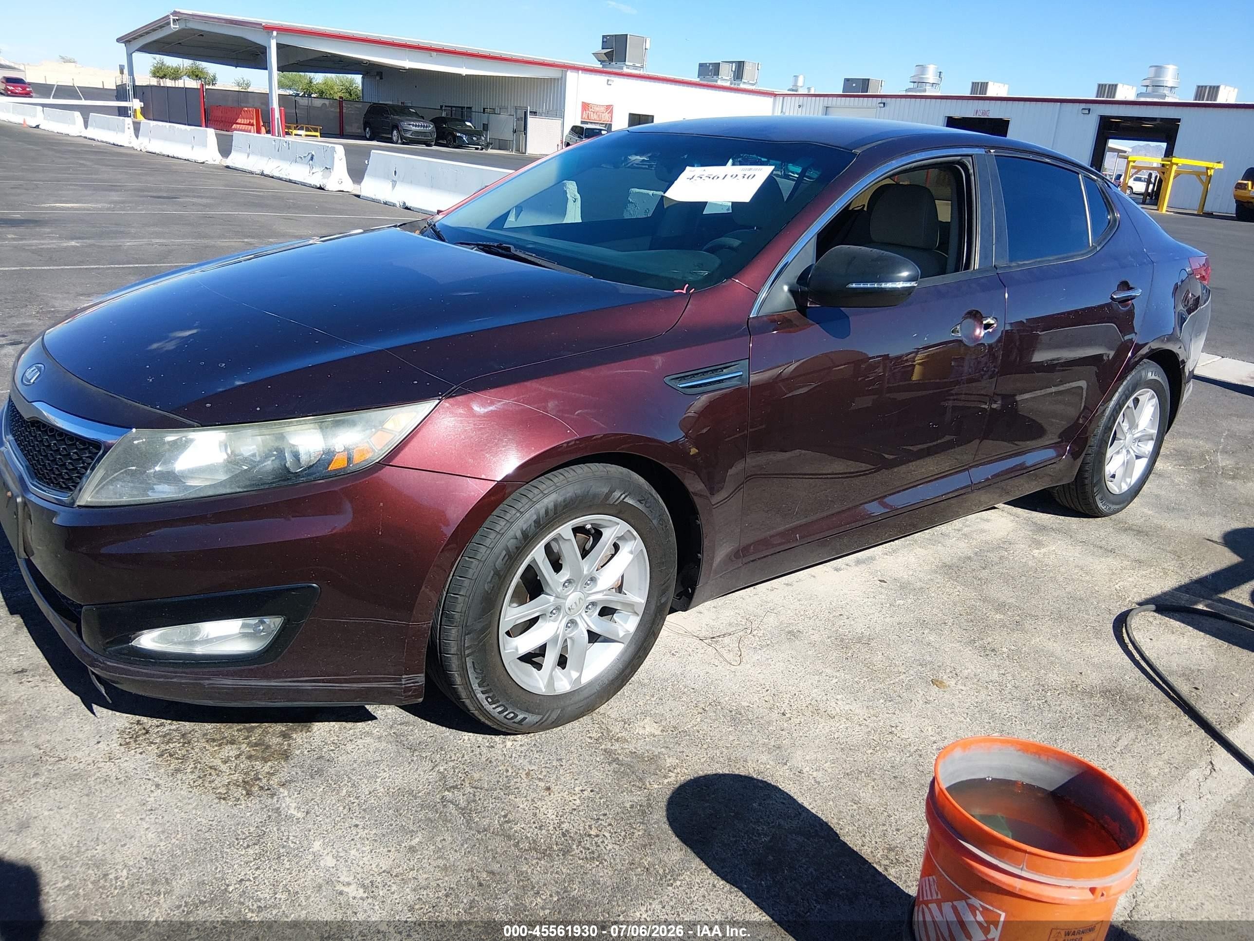 2012 Kia Optima Lx Burgundy vin: 5XXGM4A78CG080446