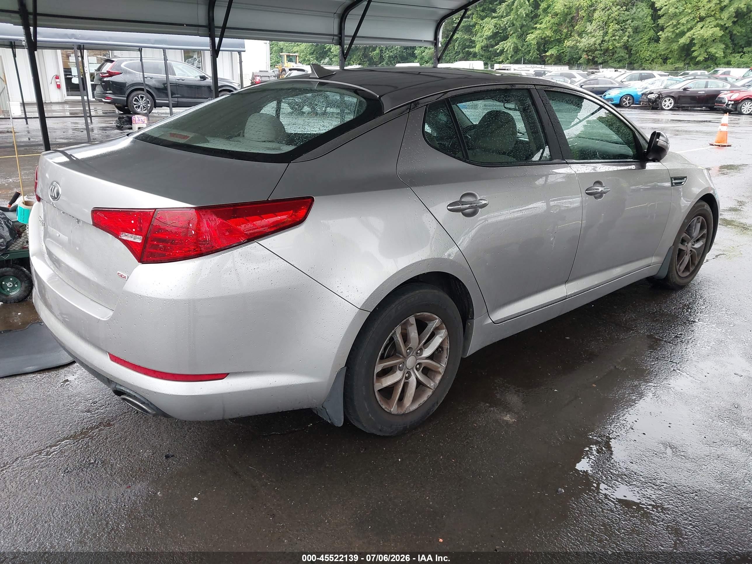 2013 Kia Optima Lx Серебряный vin: 5XXGM4A7XDG177293
