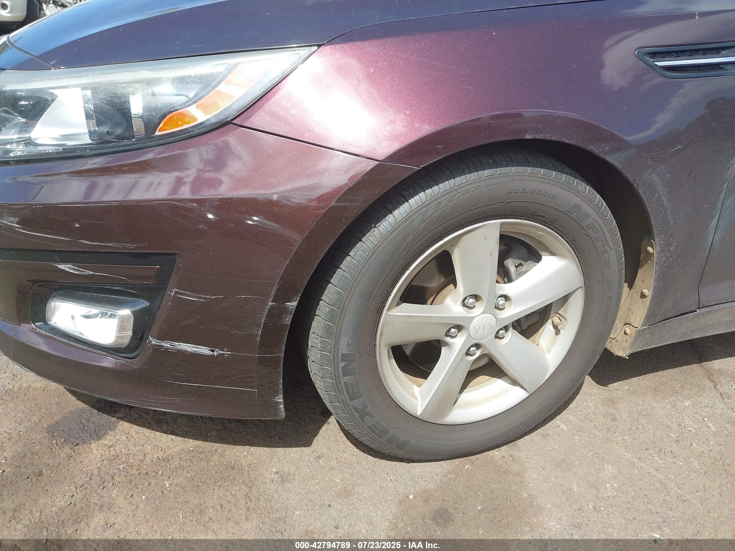 2014 Kia Optima Lx Темно-бордовый vin: 5XXGM4A7XEG288136