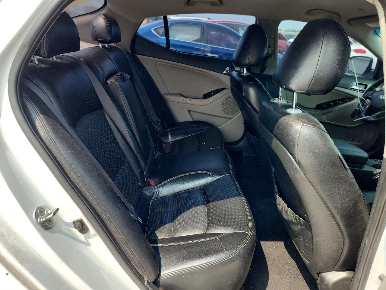 2012 Kia Optima Ex White vin: 5XXGN4A72CG054969