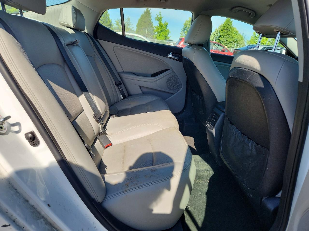 2013 Kia Optima Ex White vin: 5XXGN4A74DG234004