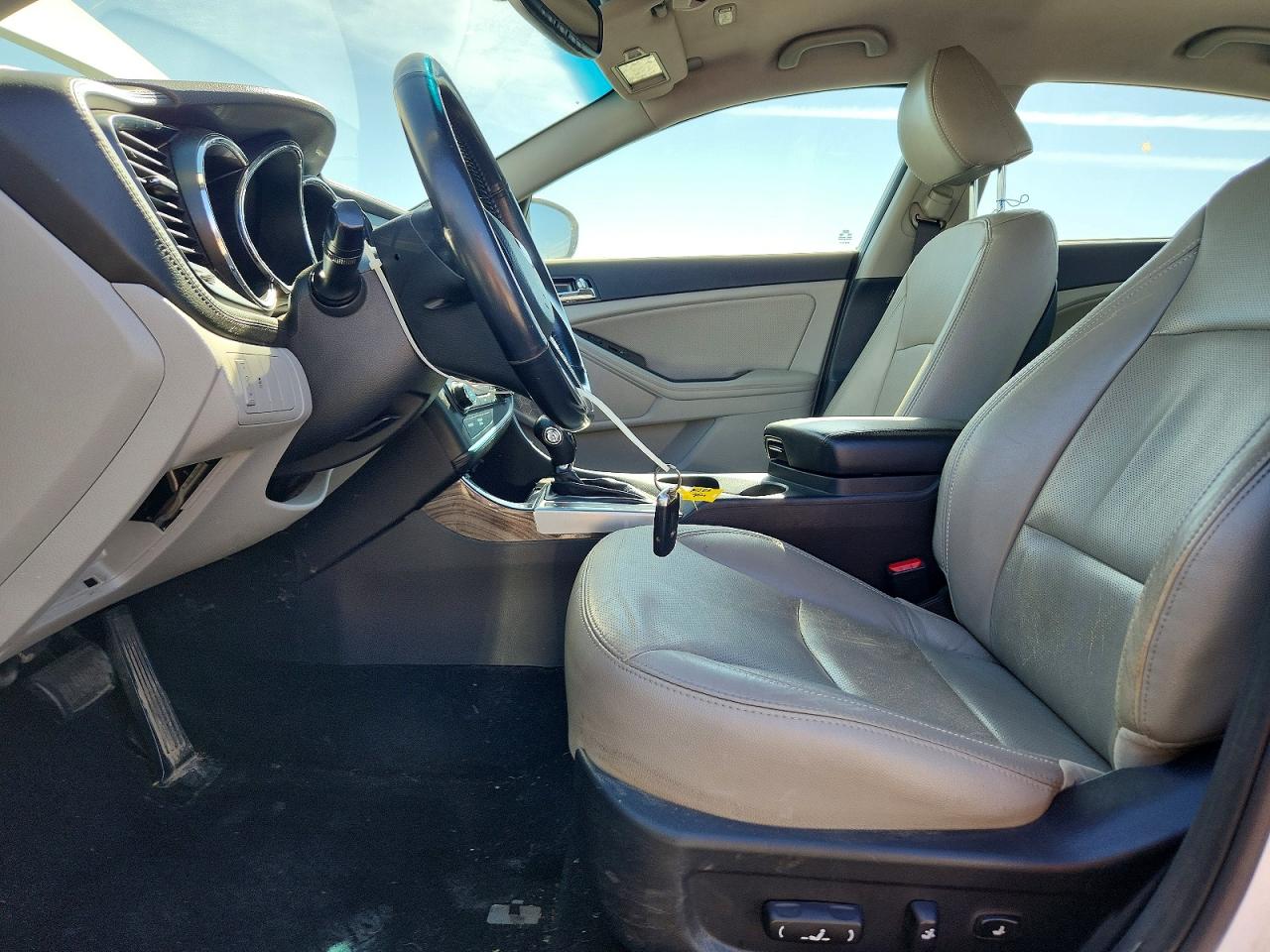 2013 Kia Optima Ex White vin: 5XXGN4A74DG234004