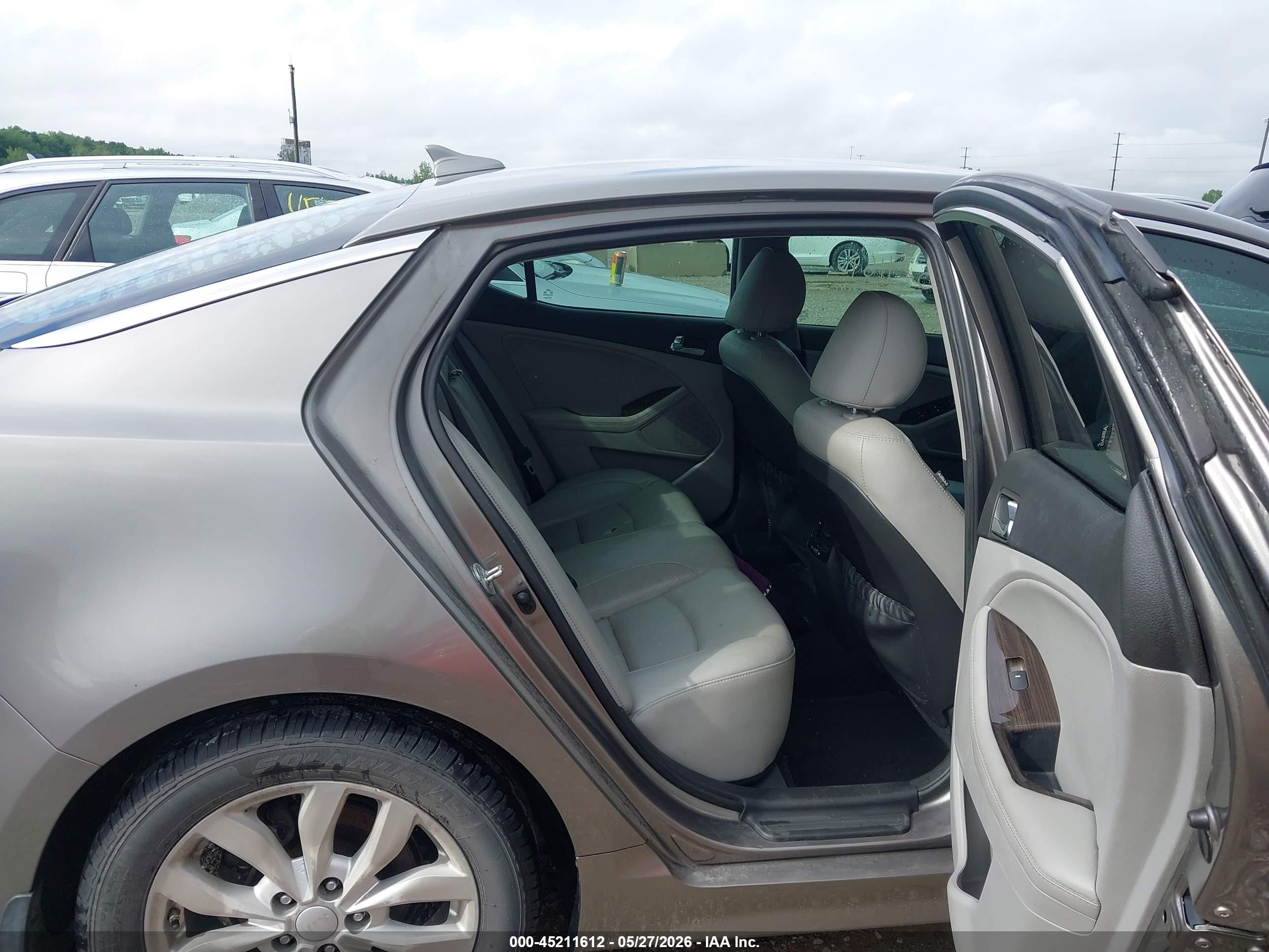 2015 Kia Optima Ex Серый vin: 5XXGN4A74FG353237