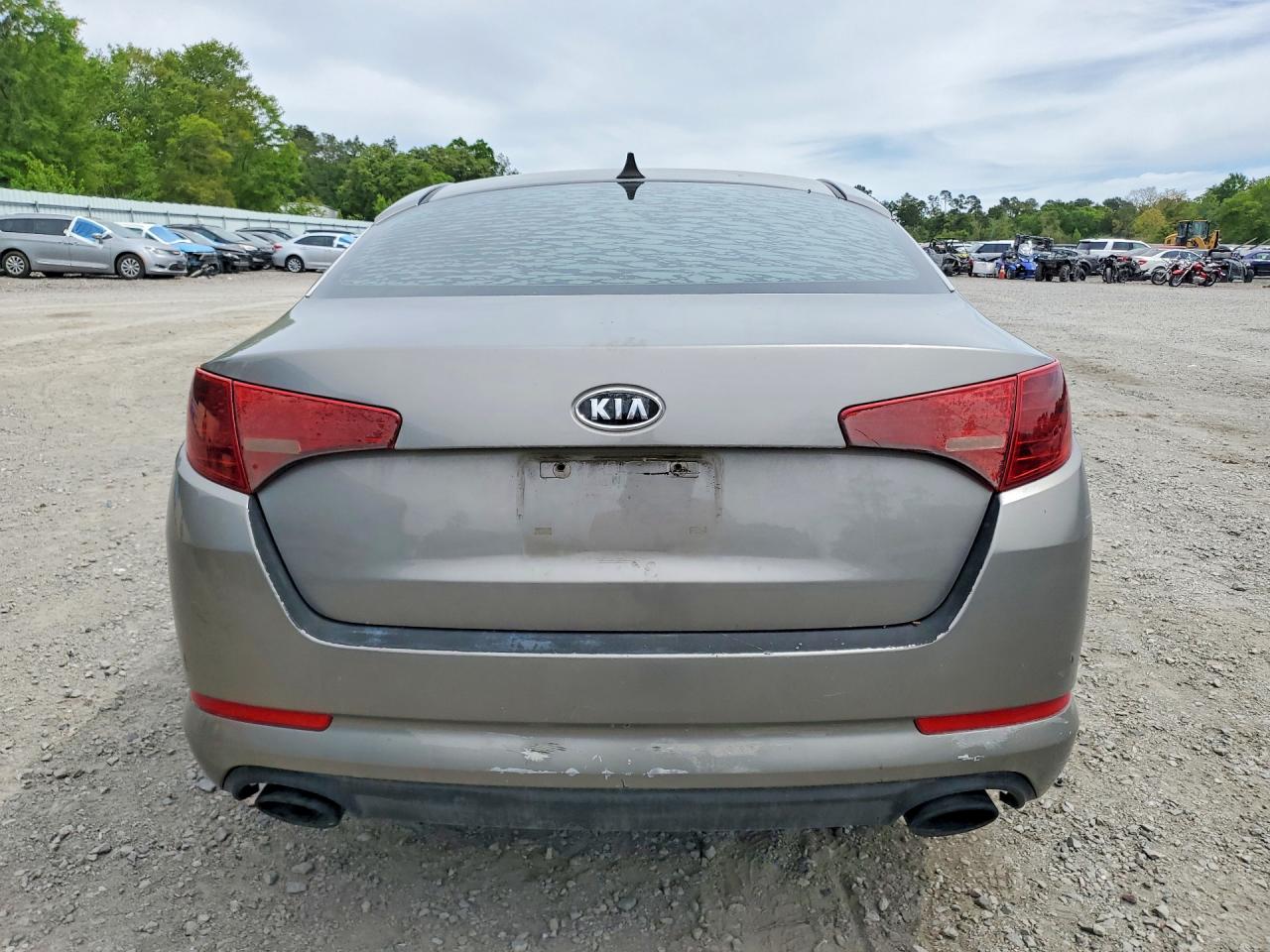 2012 Kia Optima Gray vin: 5XXGN4A75CG082121