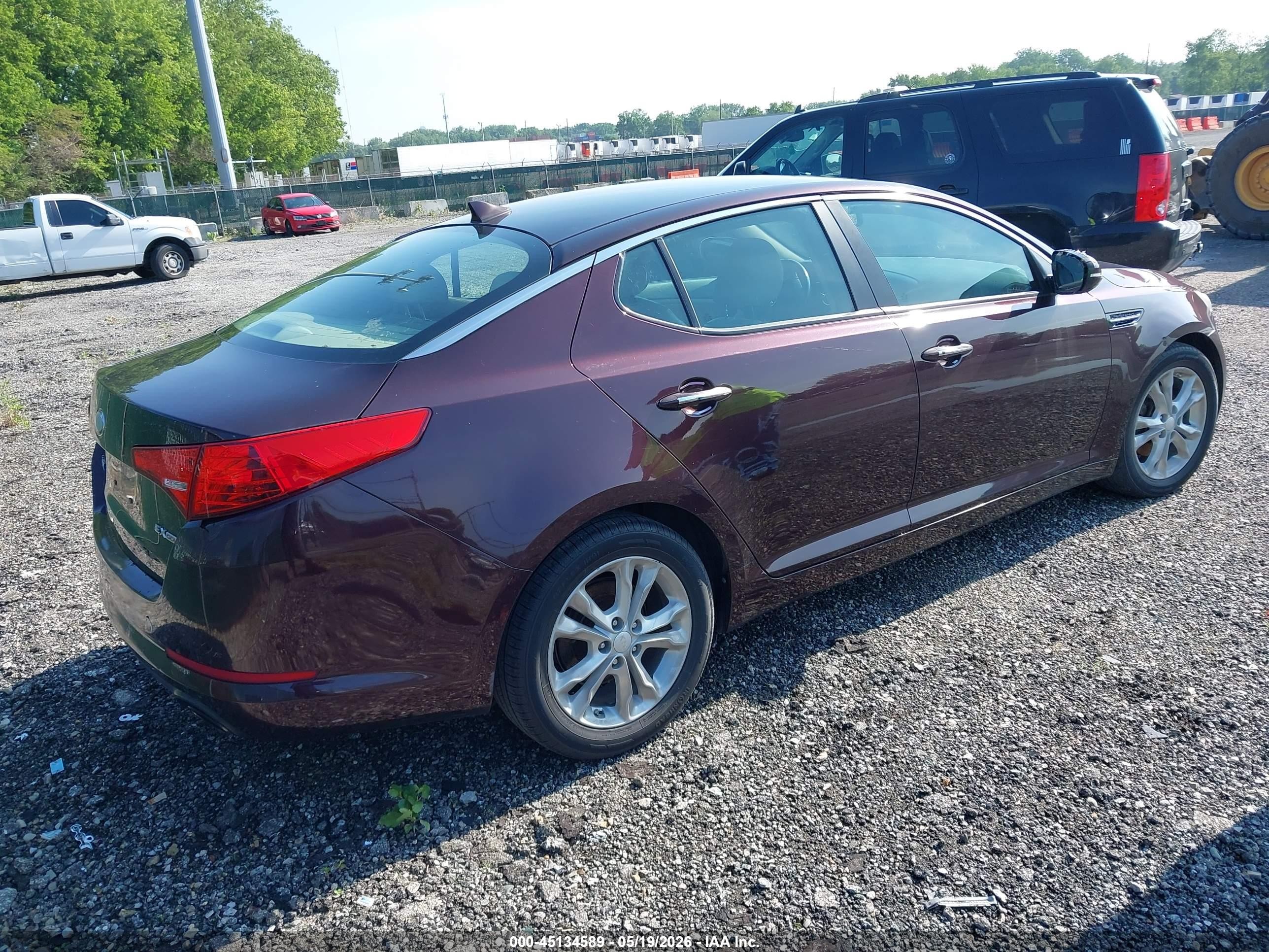 2013 Kia Optima Ex Темно-бордовый vin: 5XXGN4A75DG203456
