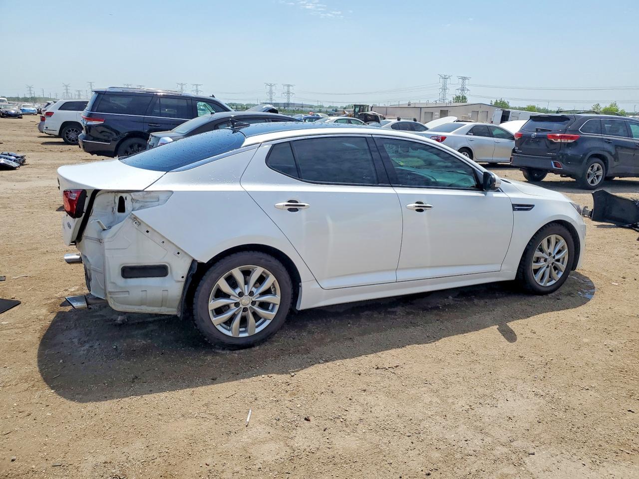 2015 Kia Optima Ex White vin: 5XXGN4A75FG359810