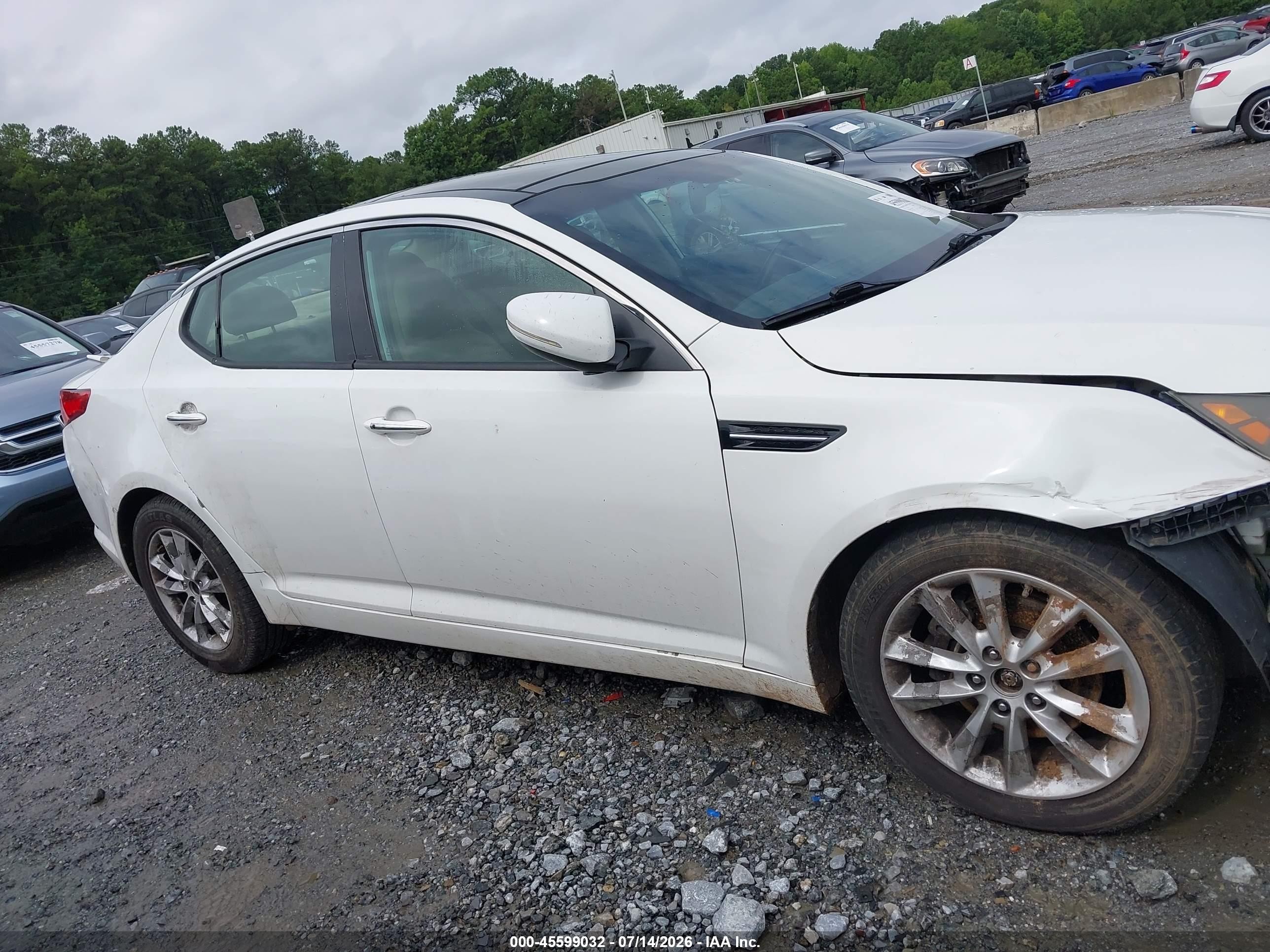 2013 Kia Optima Ex White vin: 5XXGN4A77DG170055