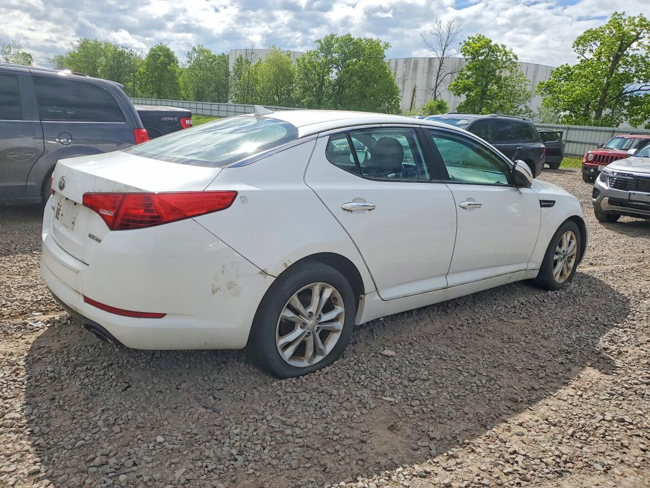 2013 Kia Optima Ex White vin: 5XXGN4A78DG106929