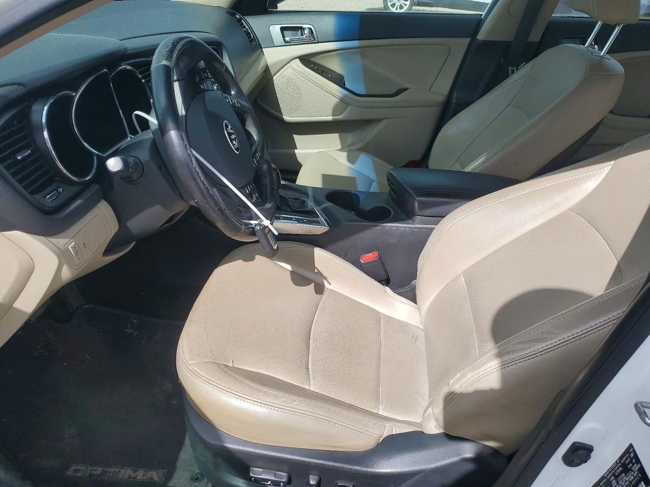 2013 Kia Optima Ex White vin: 5XXGN4A78DG106929