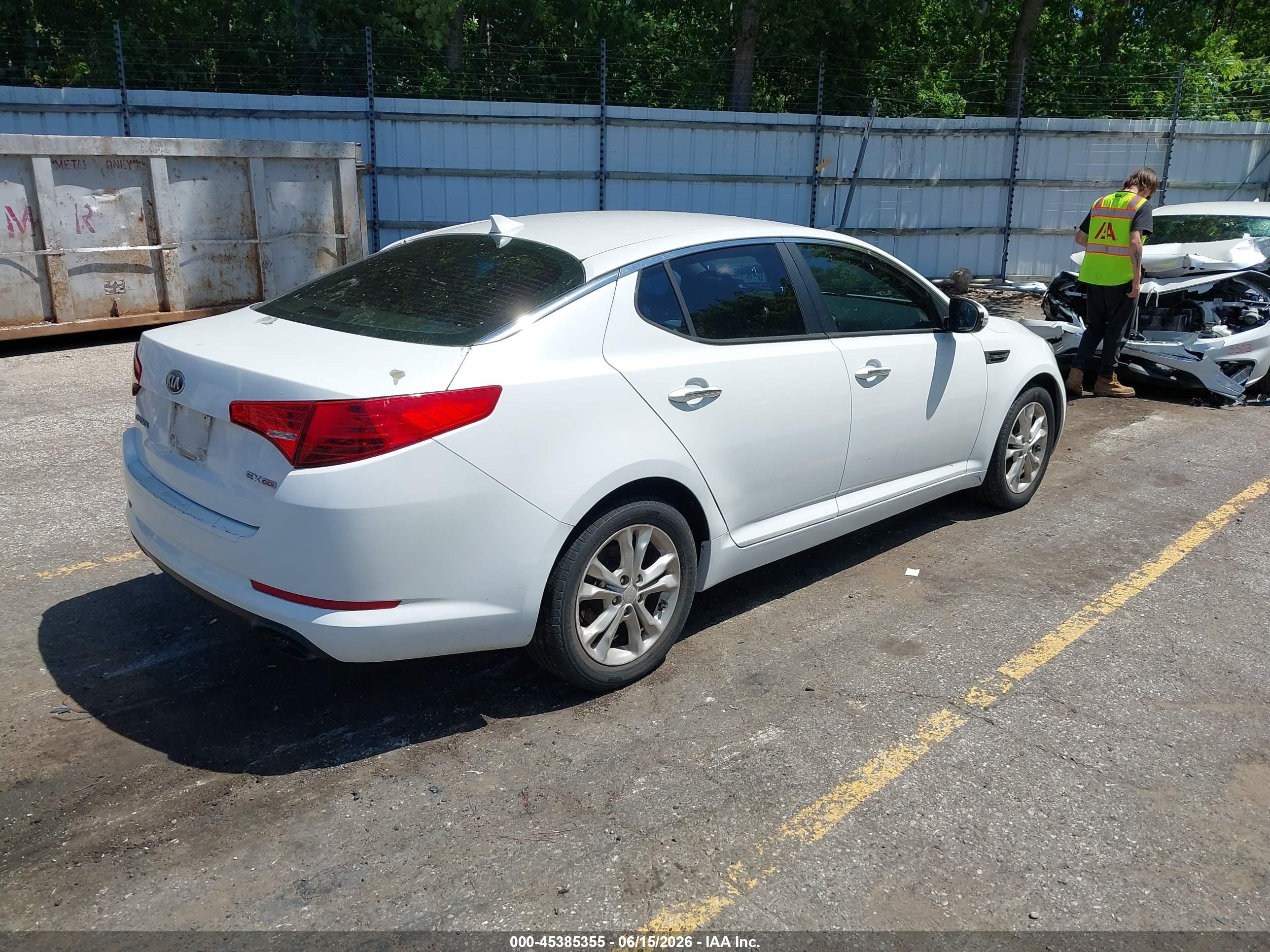 2013 Kia Optima Ex Белый vin: 5XXGN4A79DG118331