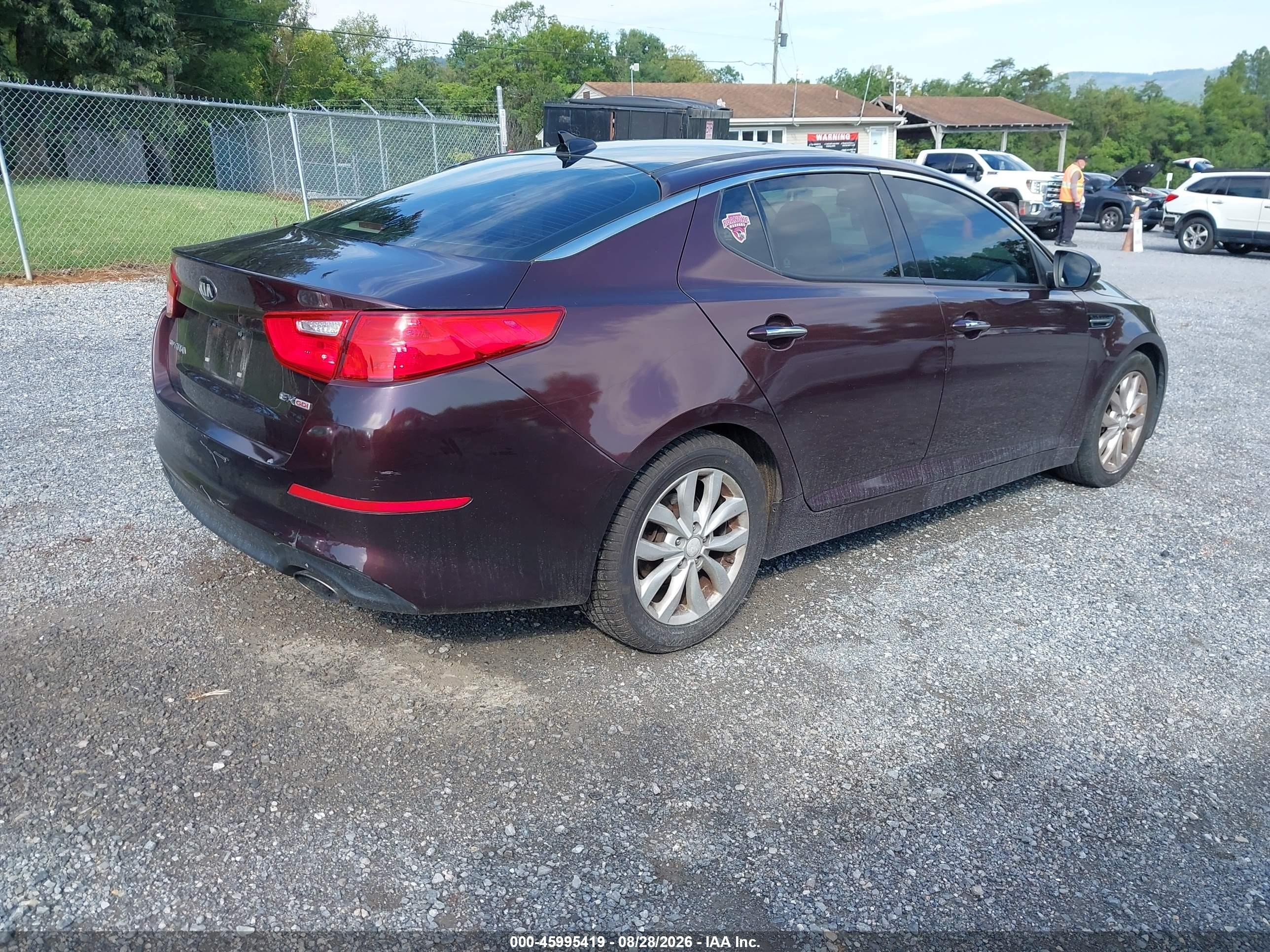 2015 Kia Optima Ex Red vin: 5XXGN4A7XFG405714