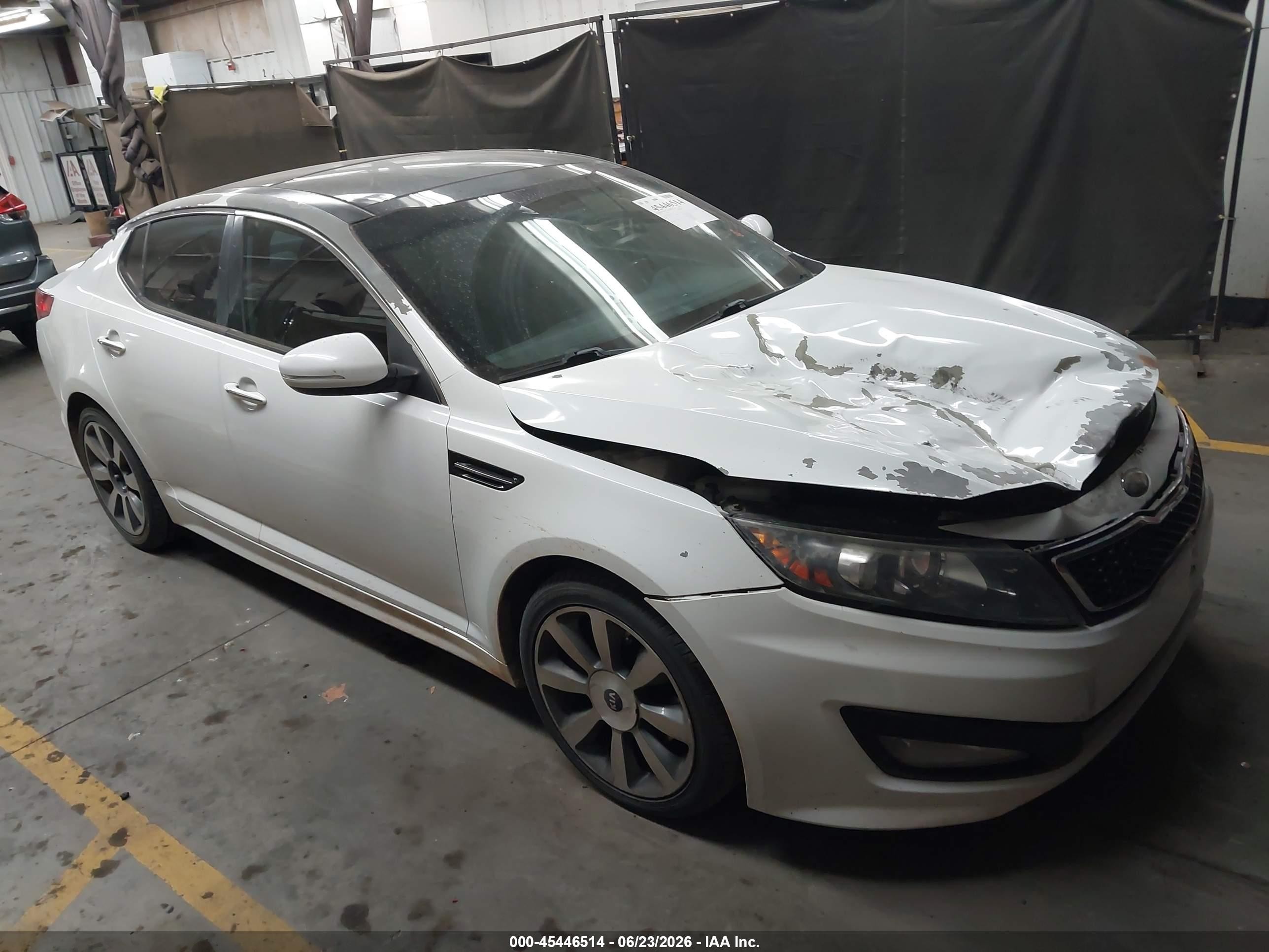2013 Kia Optima Sx White vin: 5XXGR4A61DG241102
