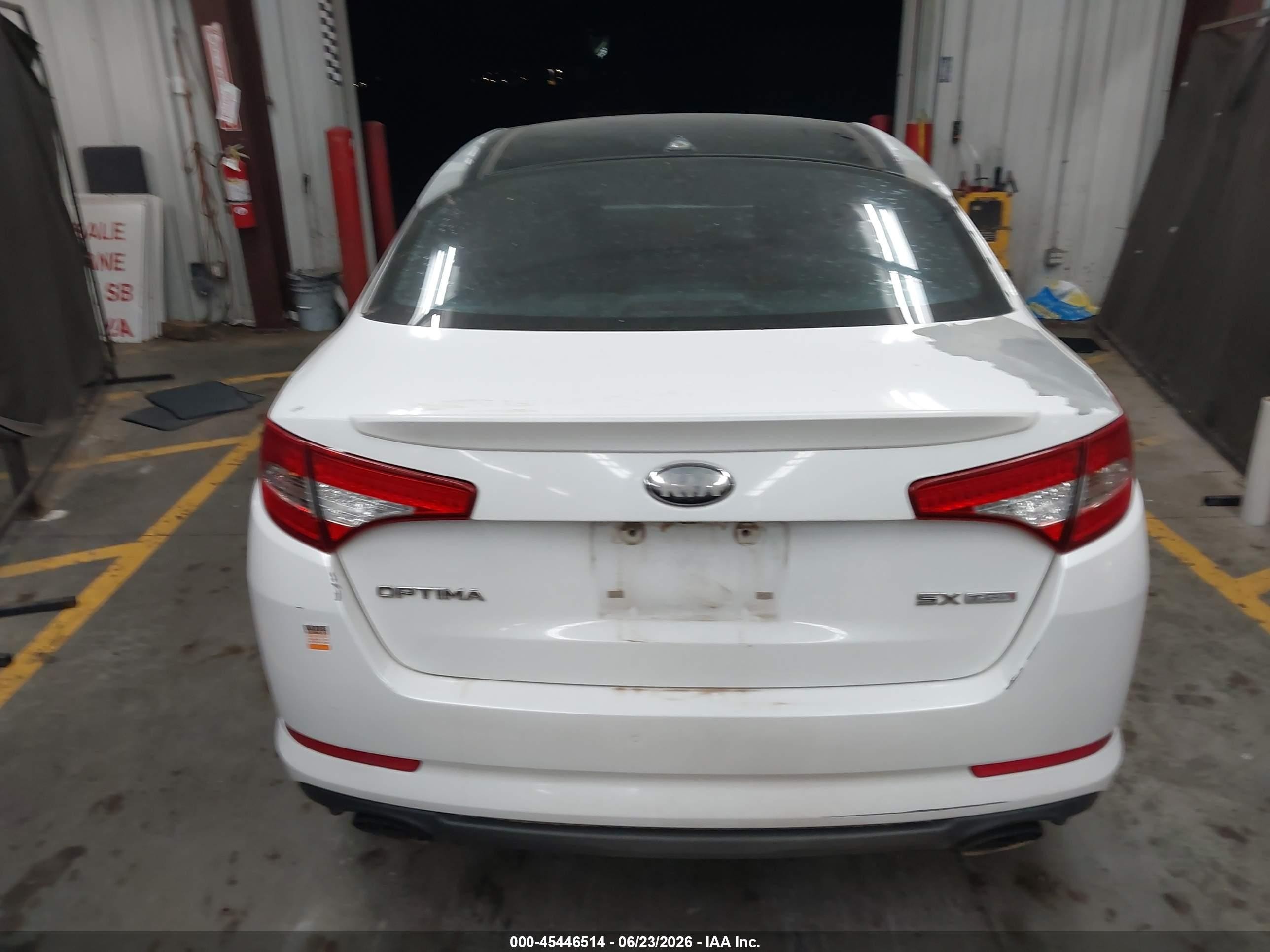 2013 Kia Optima Sx White vin: 5XXGR4A61DG241102