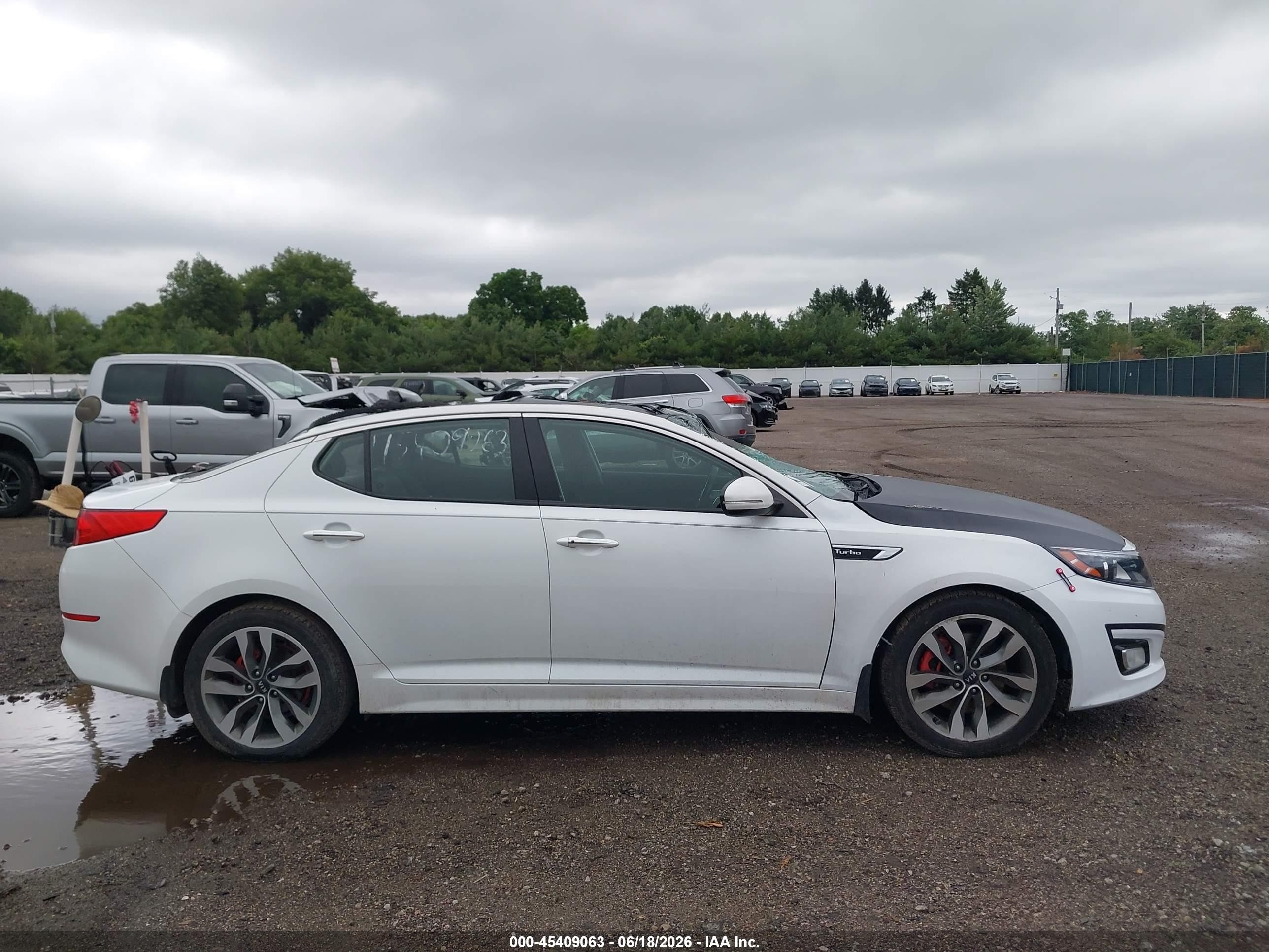 2015 Kia Optima Sx Turbo White vin: 5XXGR4A61FG366166