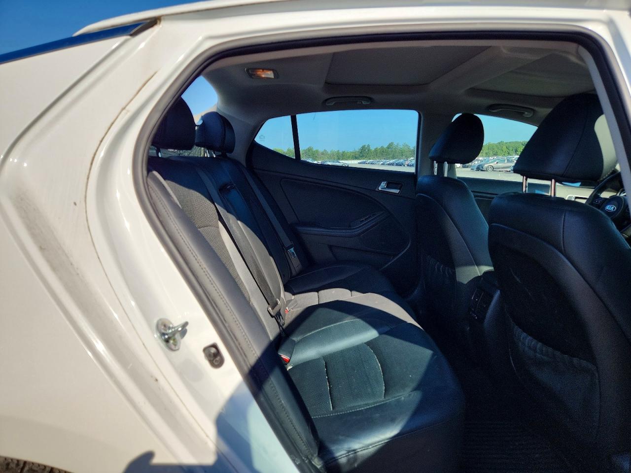 2015 Kia Optima Sx White vin: 5XXGR4A61FG433509