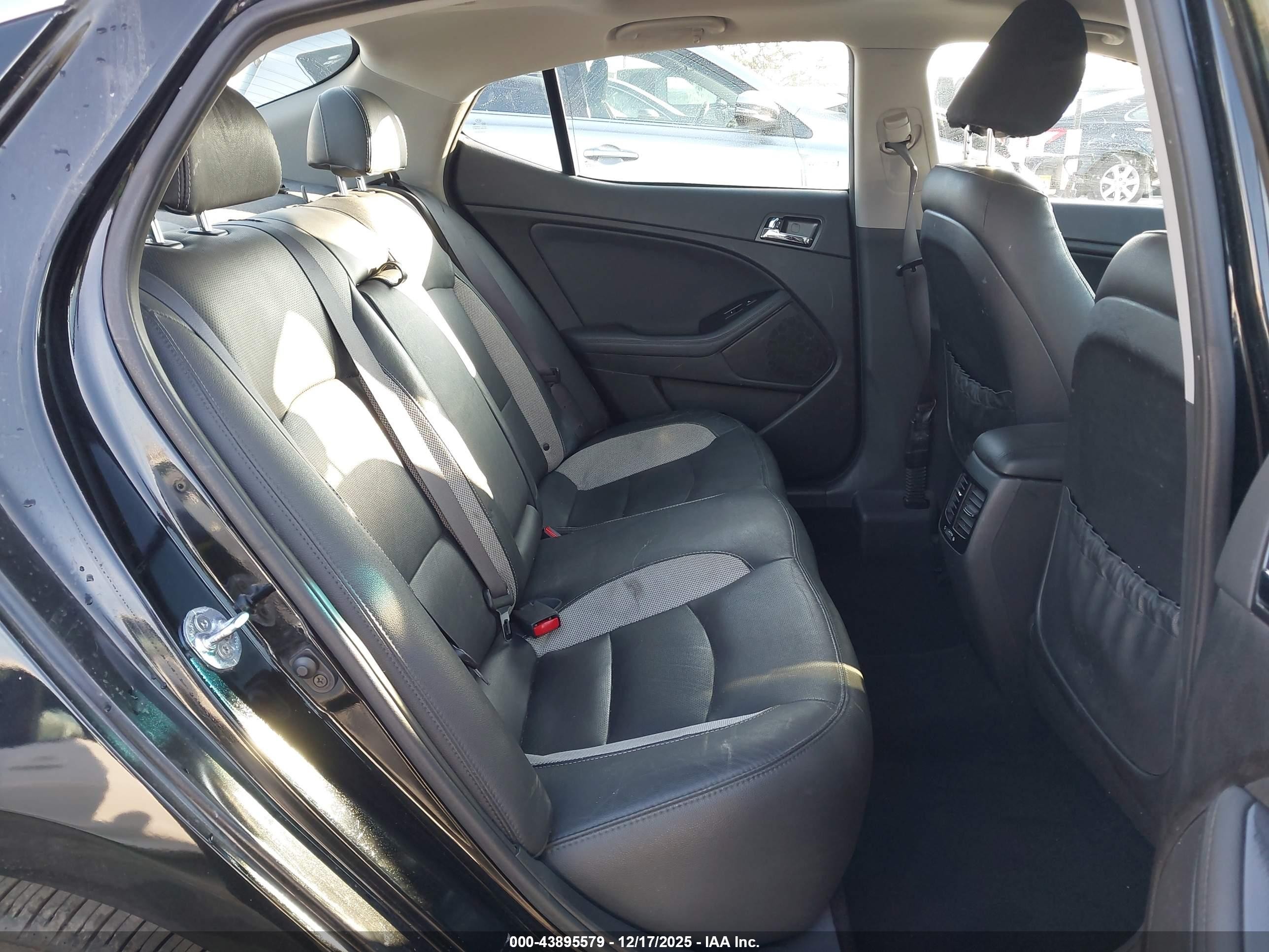 2012 Kia Optima Sx Черный vin: 5XXGR4A62CG015102